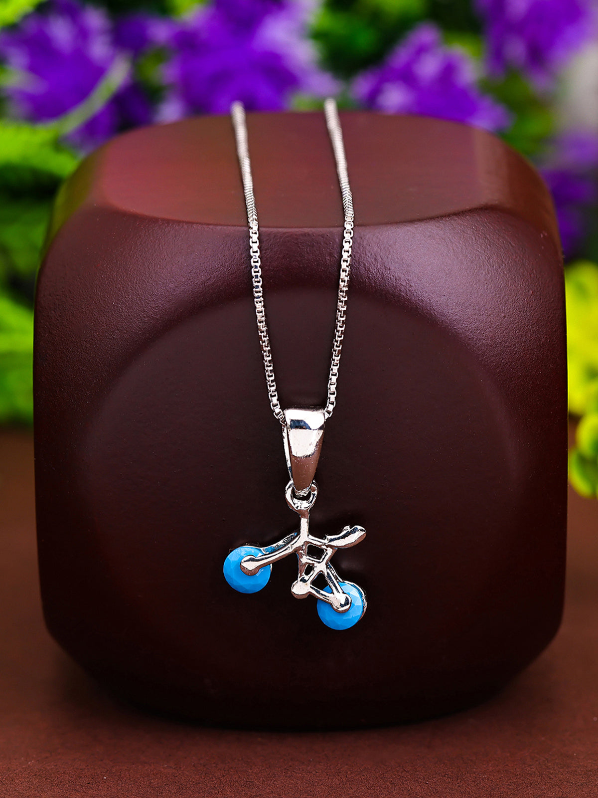 Pissara by Sukkhi Glossy 925 Sterling Silver Pendant With Chain For Women And Girls|with Authenticity Certificate, 925 Stamp & 6 Months Warranty P104628