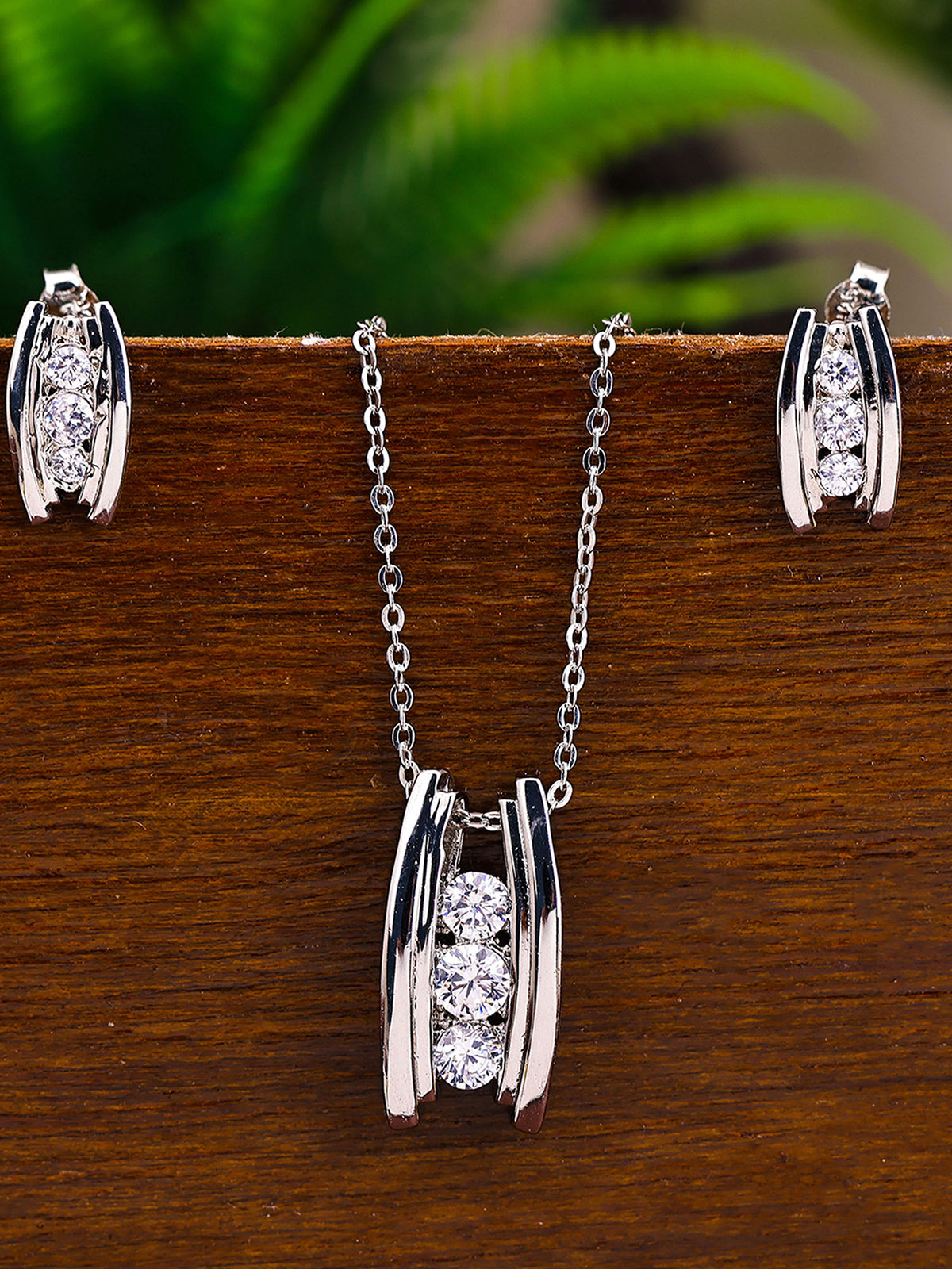 Pissara by Sukkhi Trendy 925 Sterling Silver Cubic Zirconia Pendant Set For Women And Girls|with Authenticity Certificate, 925 Stamp & 6 Months Warranty PS104639