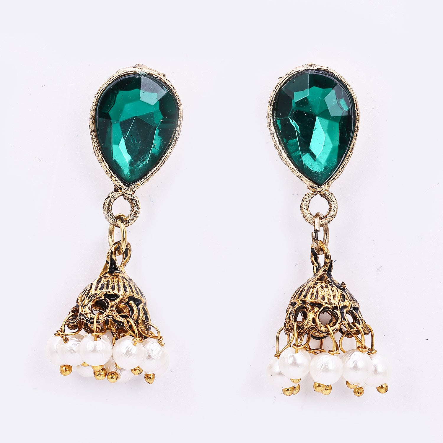 Sukkhi Traditional Crystal Stones with Gold Plated Jhumki Earrings