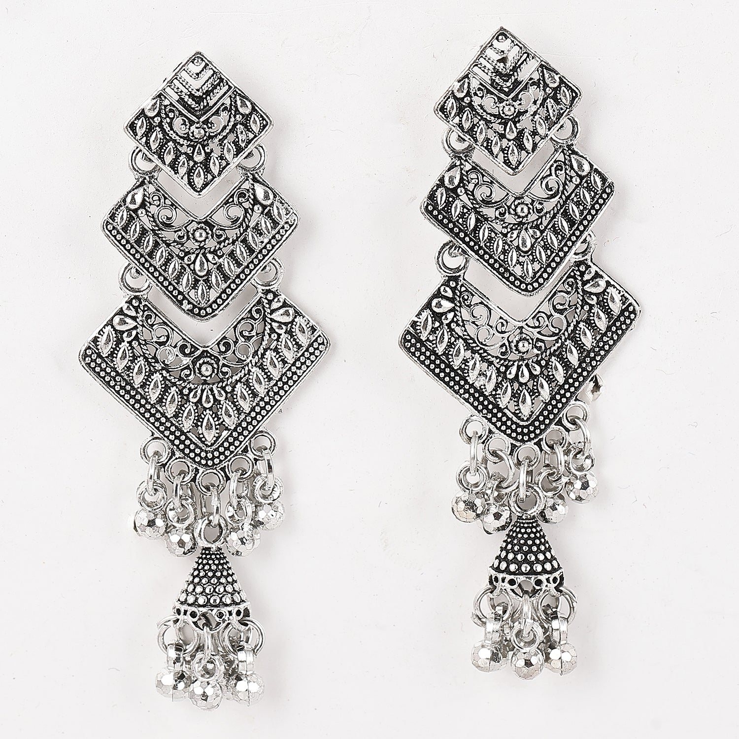 Sukkhi Sparkling Oxidised Silver Dangler Earring for Women