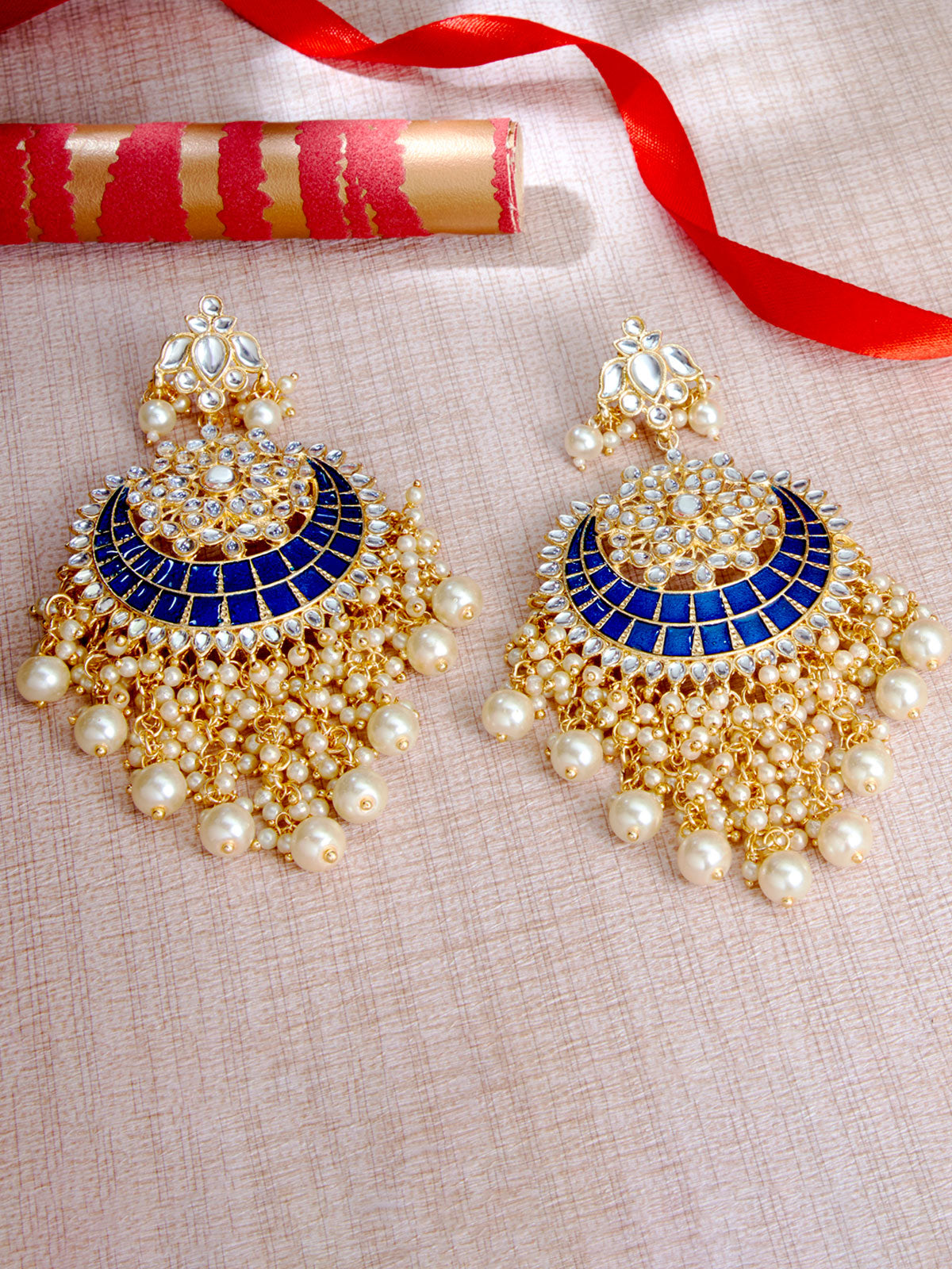 Sukkhi Exclusive Pearl Gold Plated Kundan Meenakari Earring Set for Women SKR85659