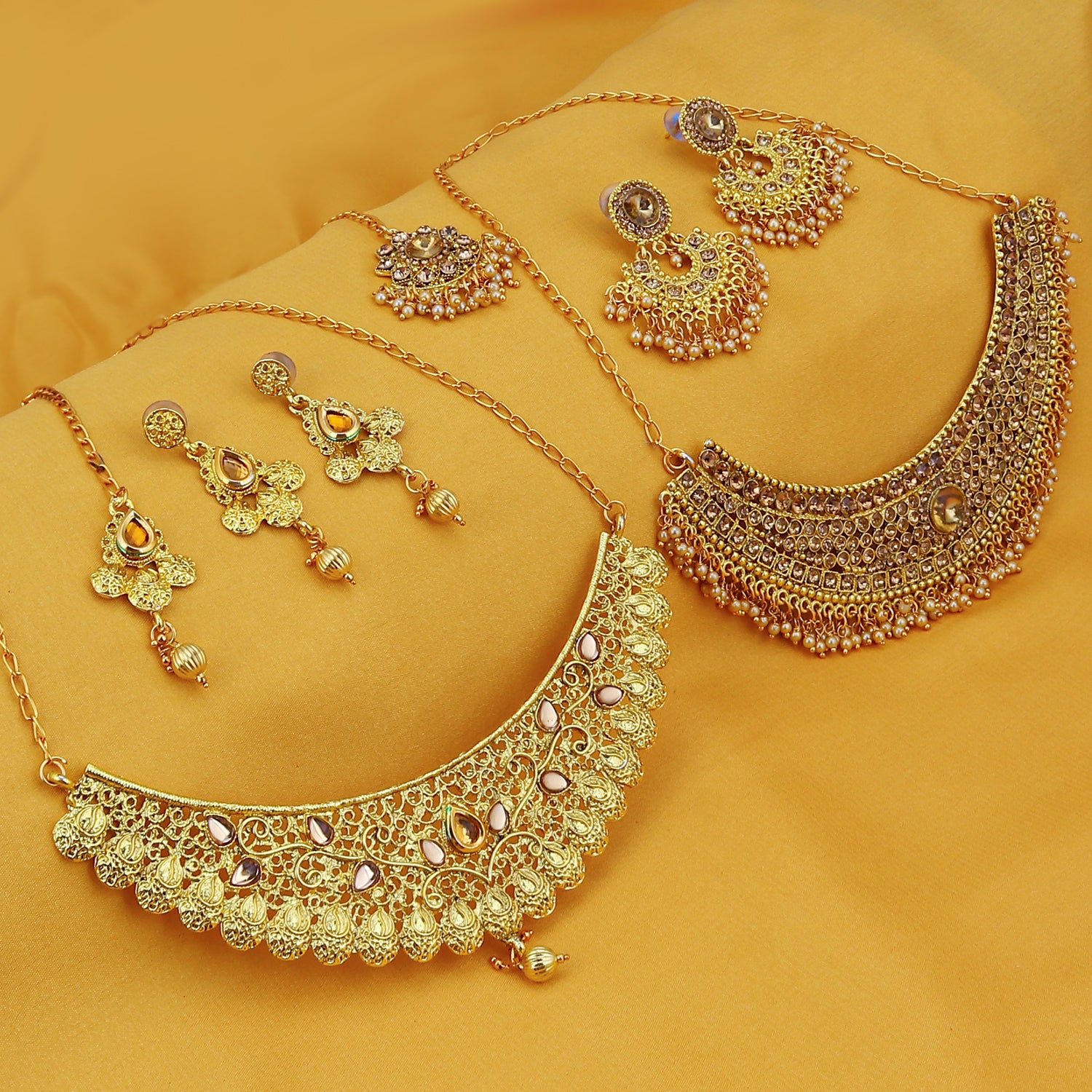 Sukkhi Glamorous Gold Plated Choker Necklace Set Combo For Women