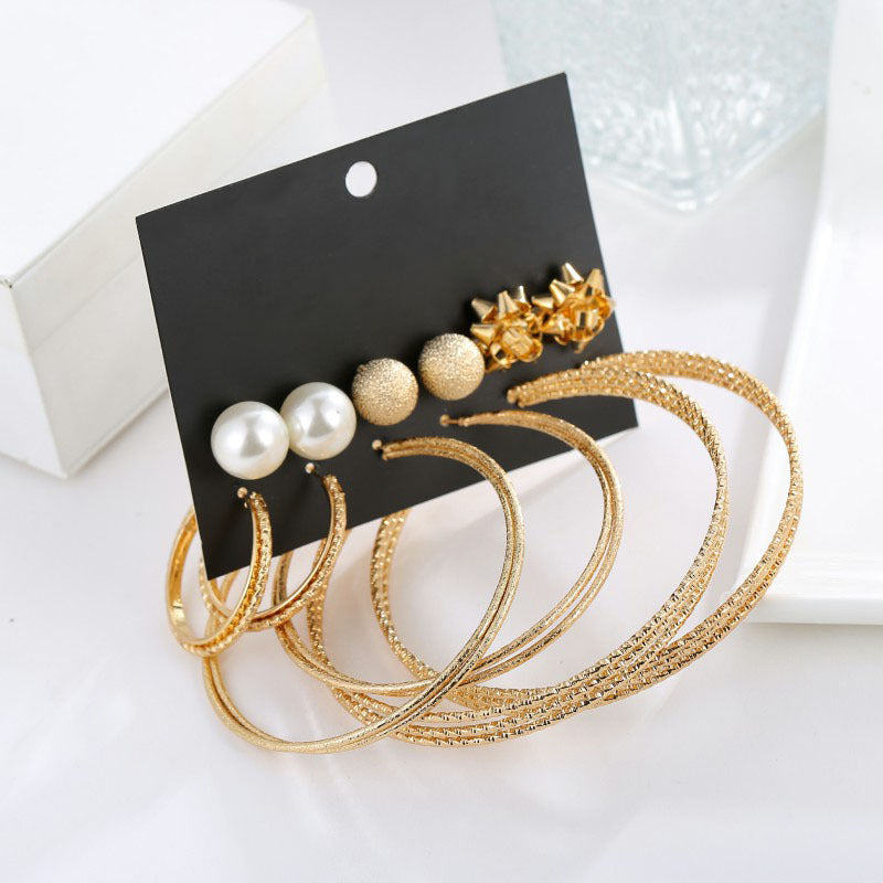 Scintillare by Sukkhi Elegant Gold Plated Stud & Hoop Earring Combo for Women