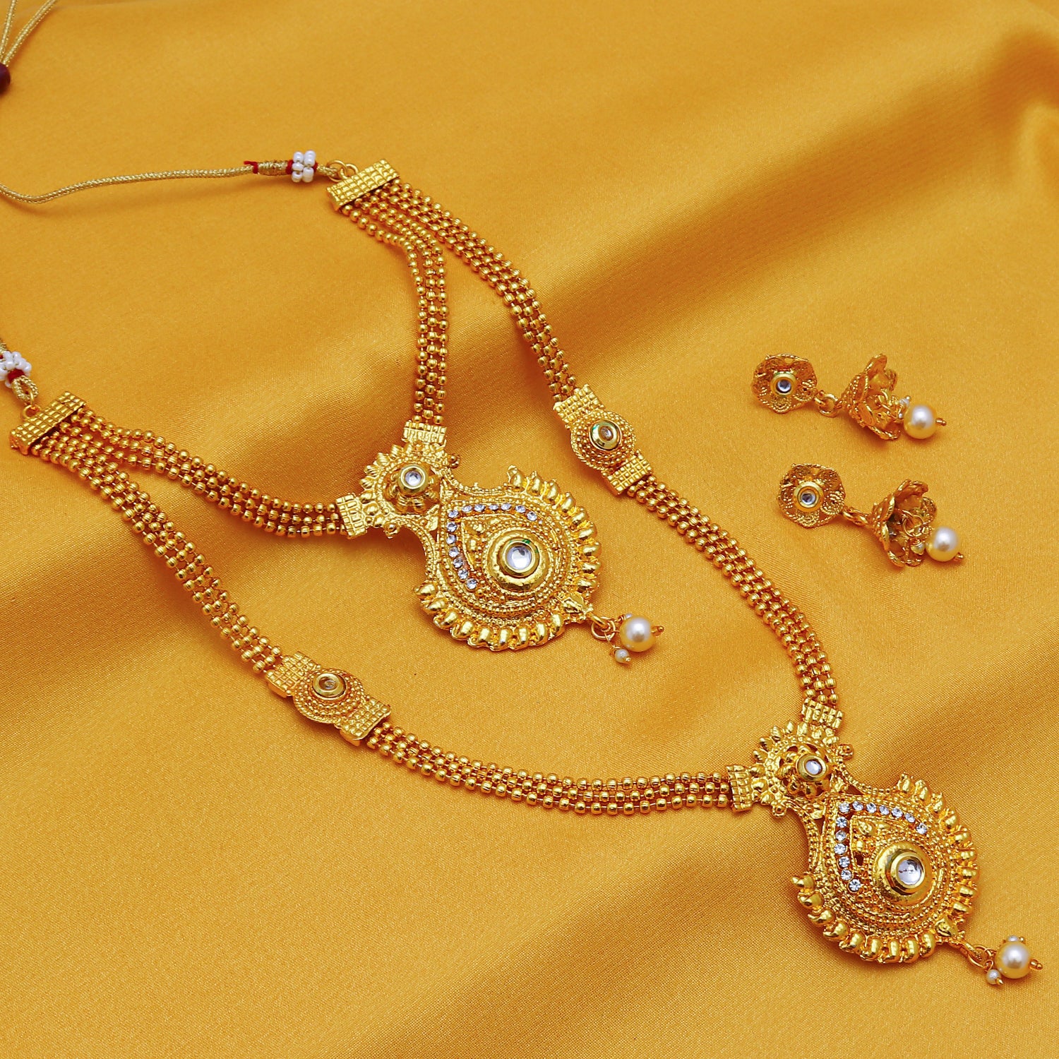 Sukkhi Traditional Gold Plated Necklace Set For Women