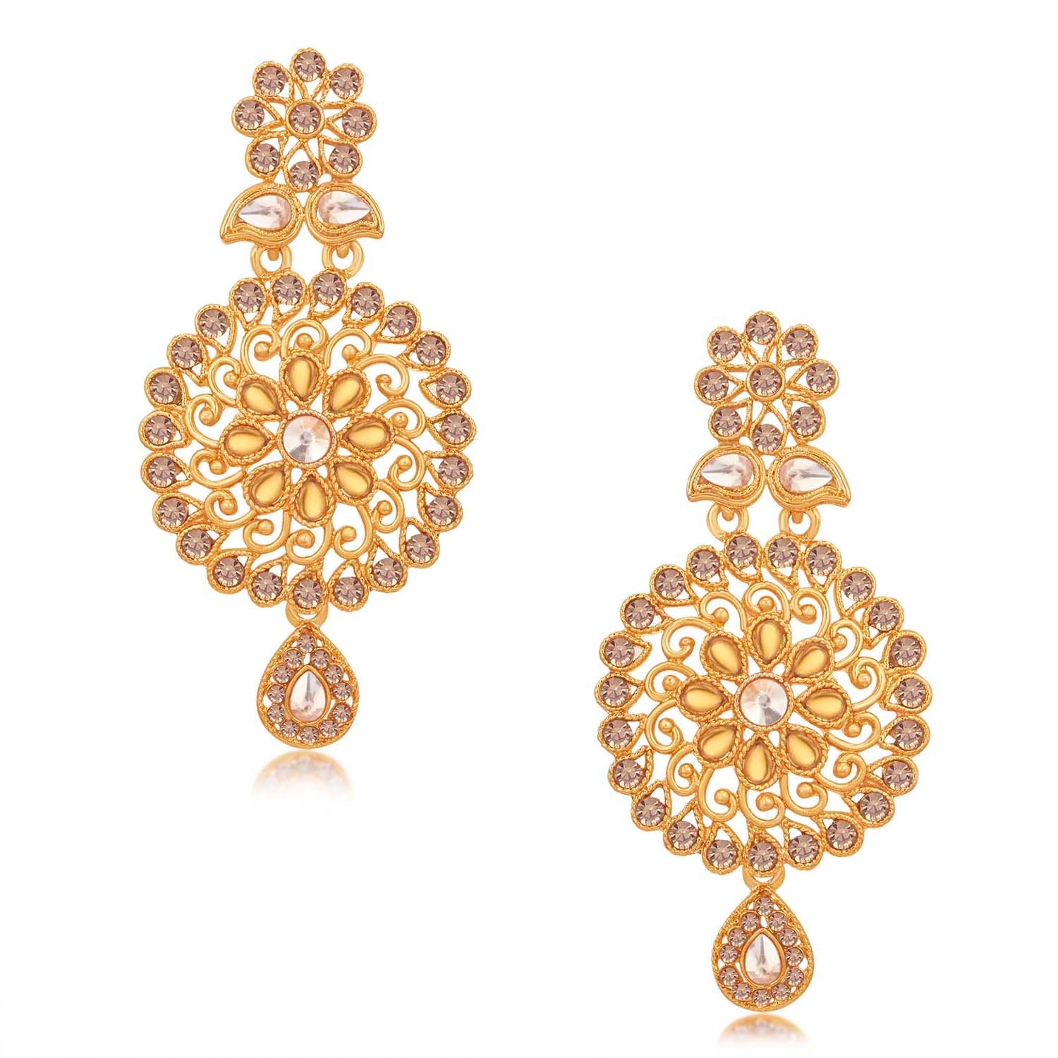 Sukkhi Dazzling Gold Plated Choker Necklace Set for Women