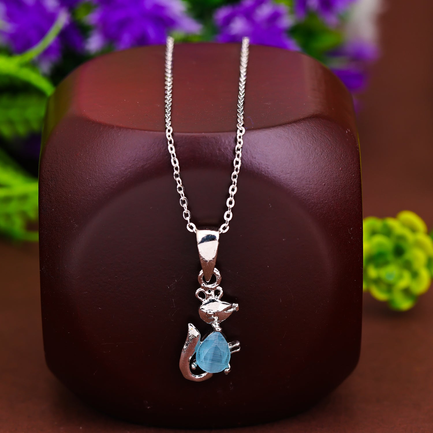 Pissara by Sukkhi Classic 925 Sterling Silver Pendant With Chain For Women And Girls|with Authenticity Certificate, 925 Stamp & 6 Months Warranty