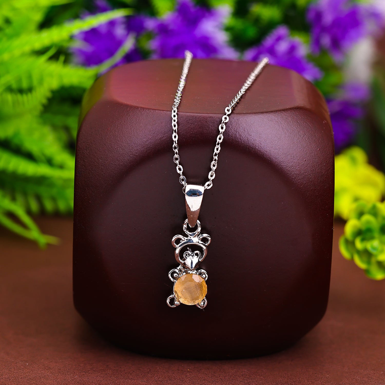 Pissara by Sukkhi Splendid 925 Sterling Silver Pendant With Chain For Women And Girls|with Authenticity Certificate, 925 Stamp & 6 Months Warranty