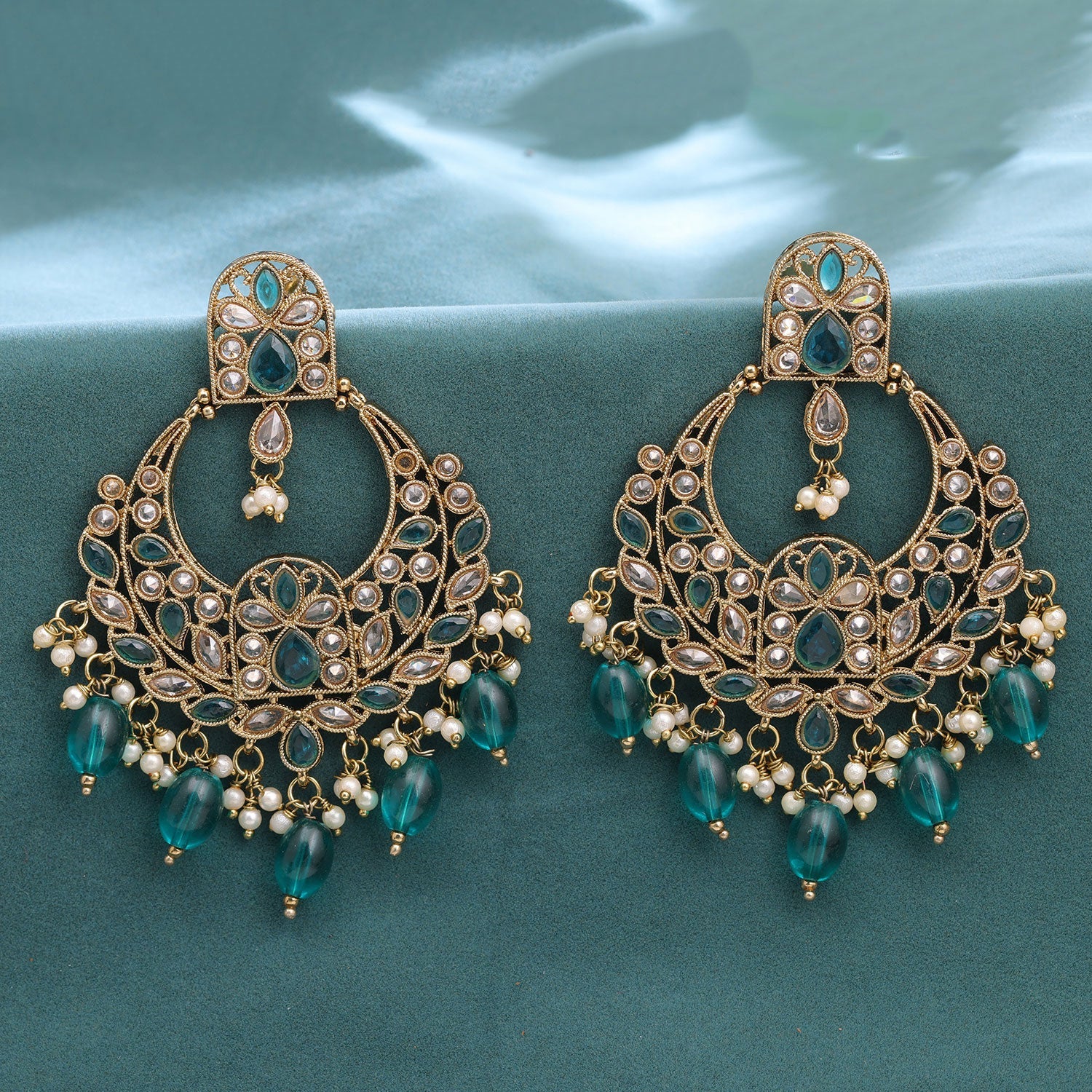 Sukkhi Green Gold Plated Reverse Ad & Pearl Dangle Earring For Women