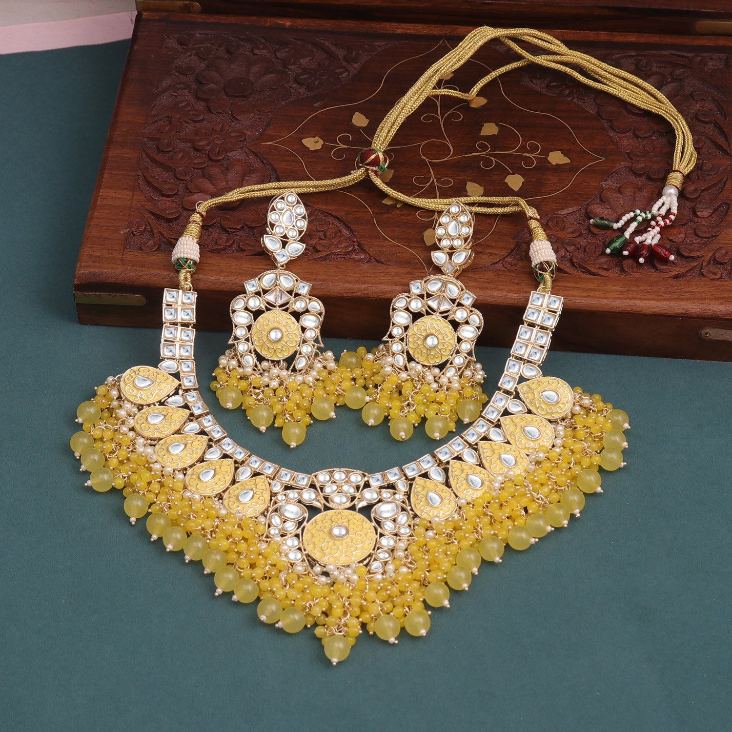 Sukkhi Yellow Gold Plated Kundan & Pearl Choker Necklace Set For Women