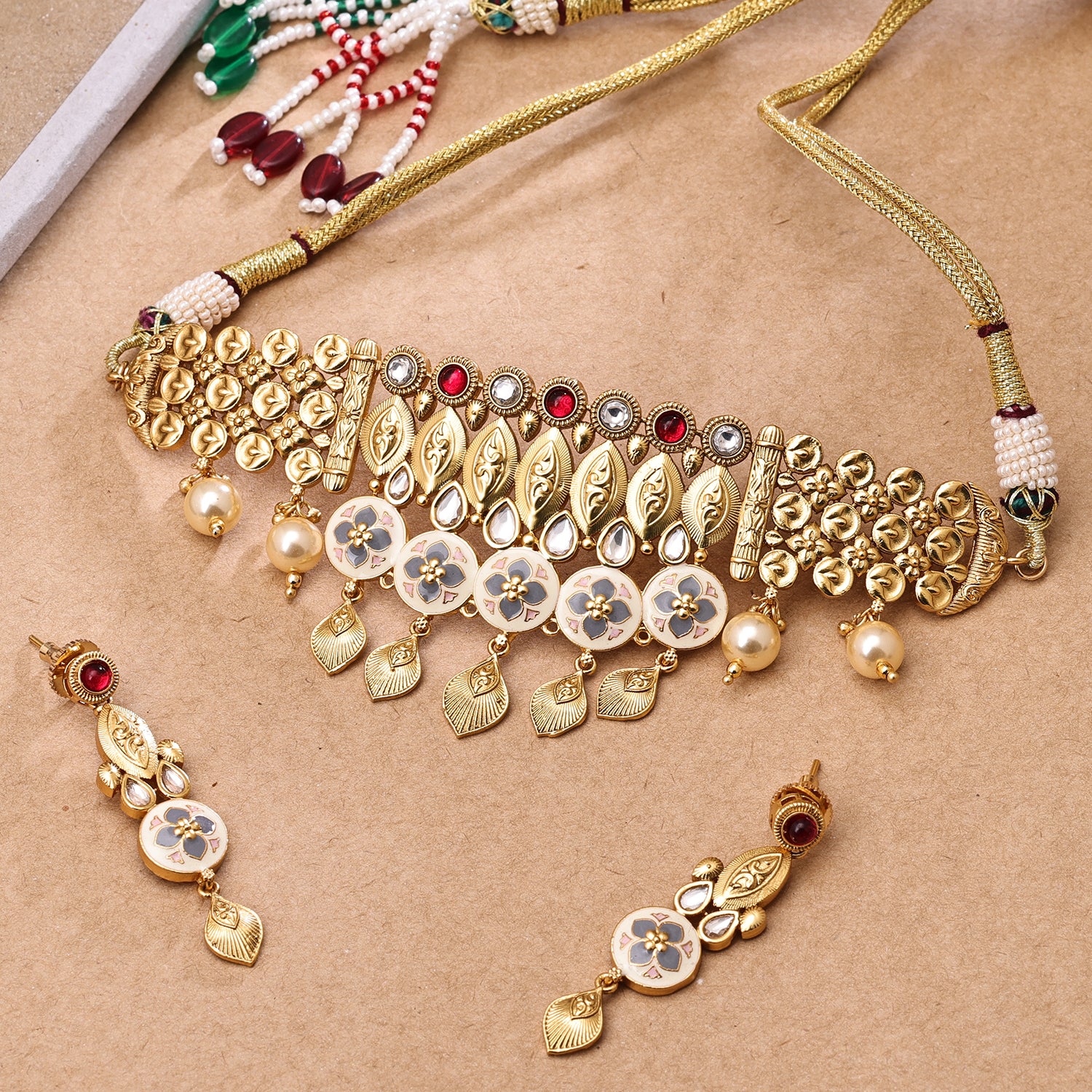 Sukkhi Mesmerizing Gold Plated Kundan & Pearl Golden Necklace Set for Women