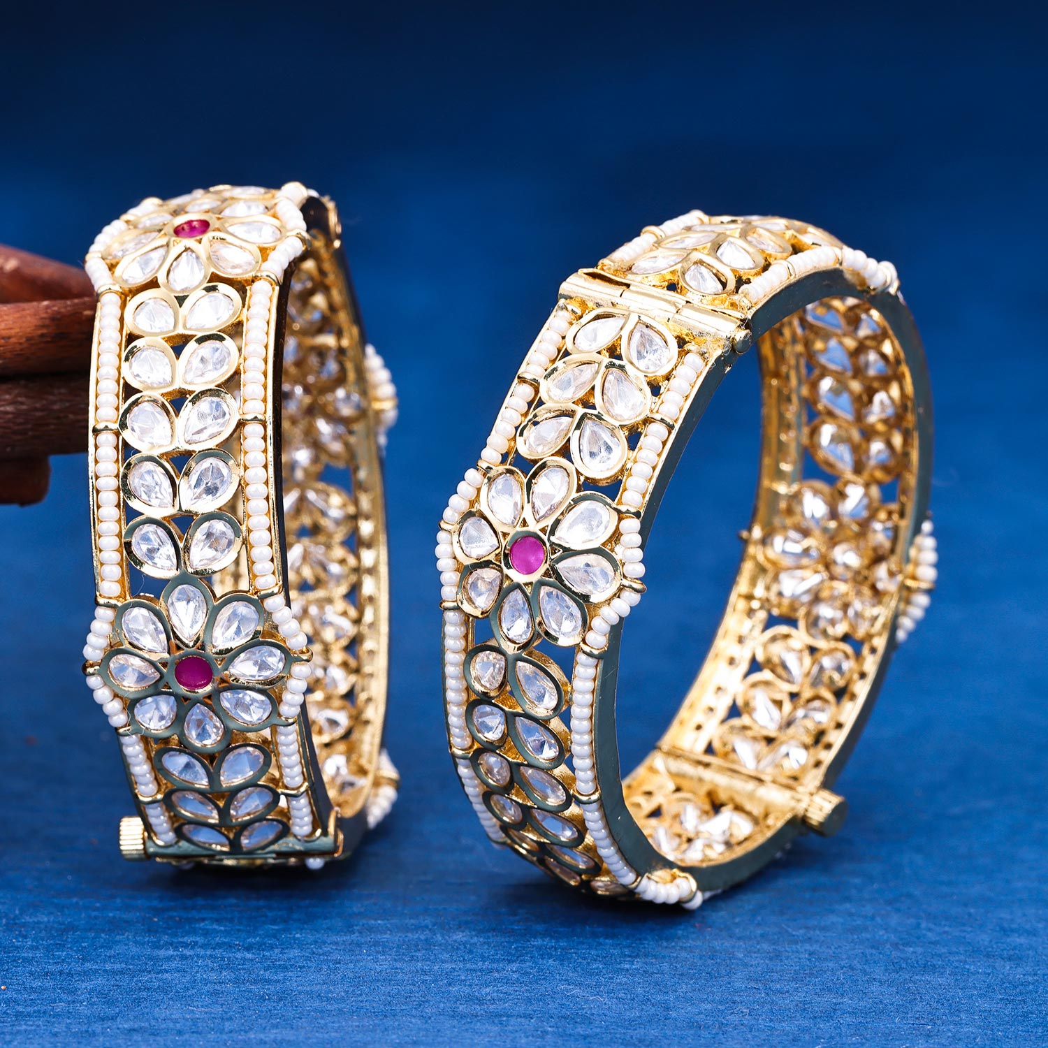 Sukkhi Enthralling Gold Plated Kundan & Pearl Golden Bangles for Women
