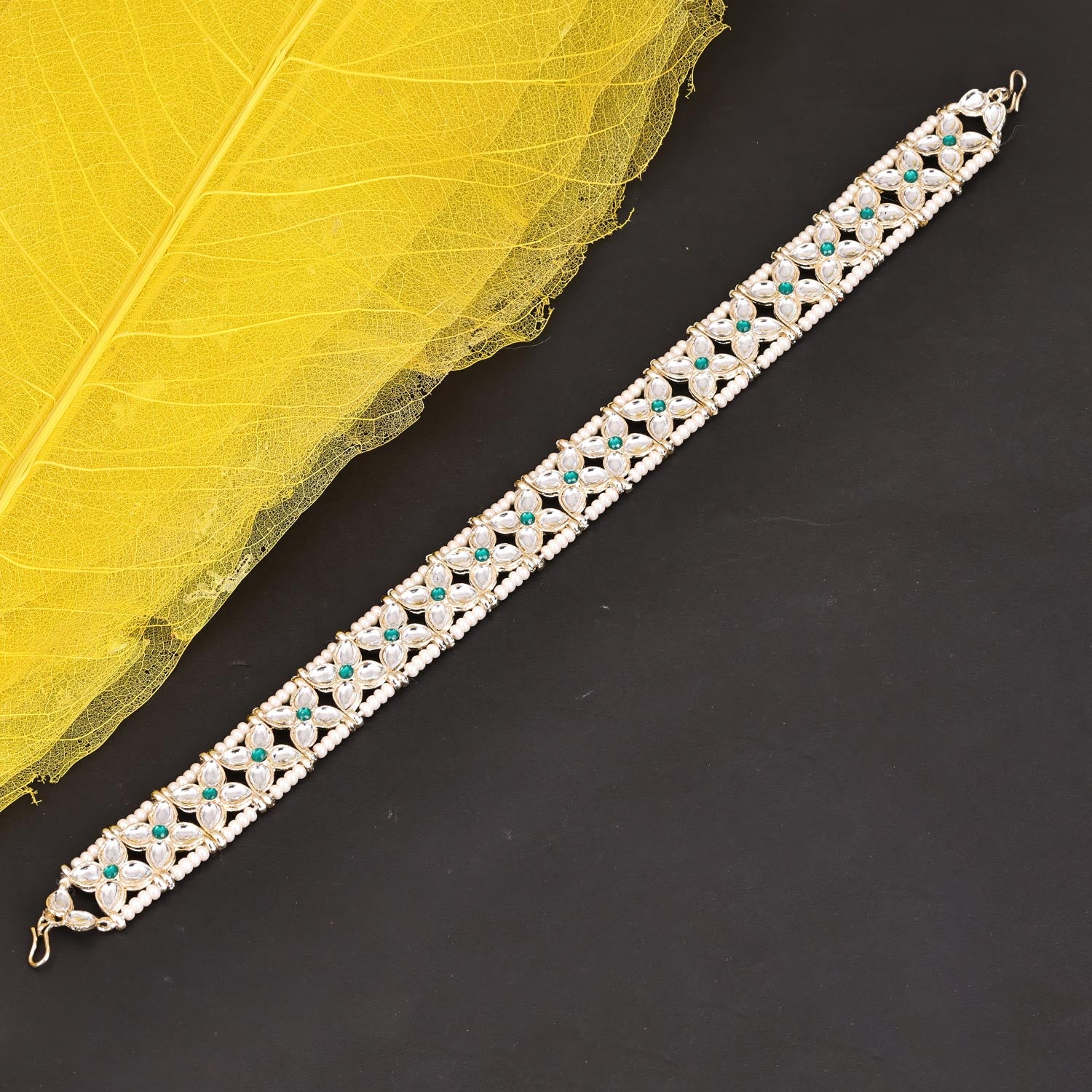 Sukkhi Magnificent Gold Plated Kundan & Pearl Golden Matha Patti for Women