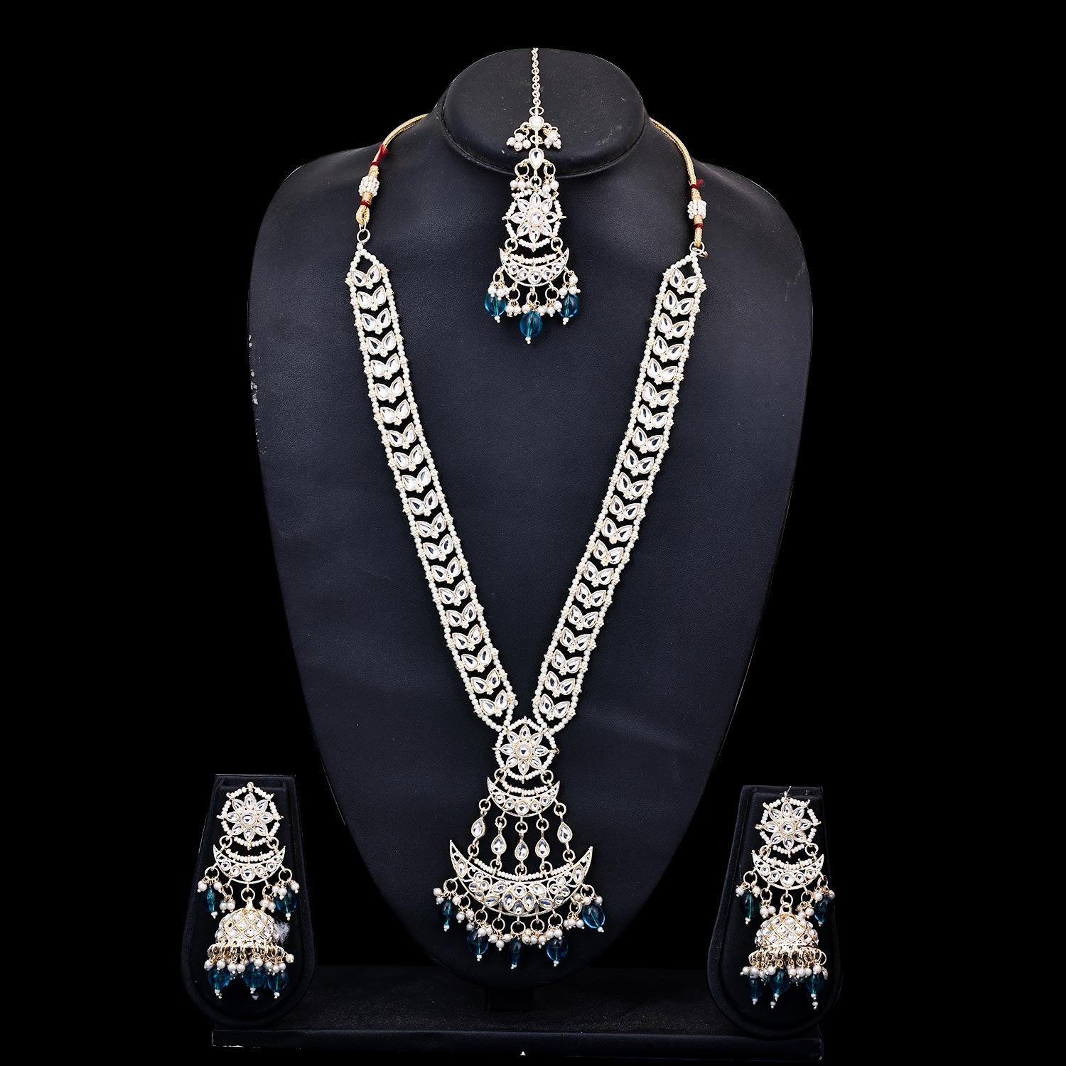 Sukkhi perfect Green Kundan & Pearl Gold Plated Choker Necklace Set for Women