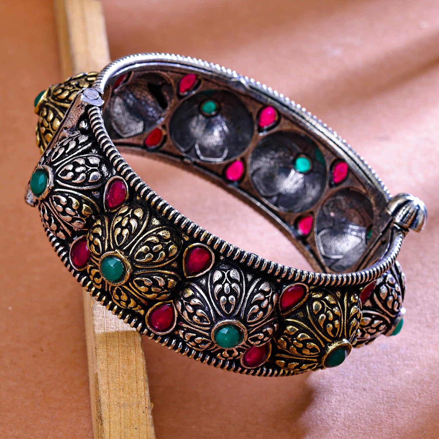 Sukkhi Oxidized Silver Kada for Women