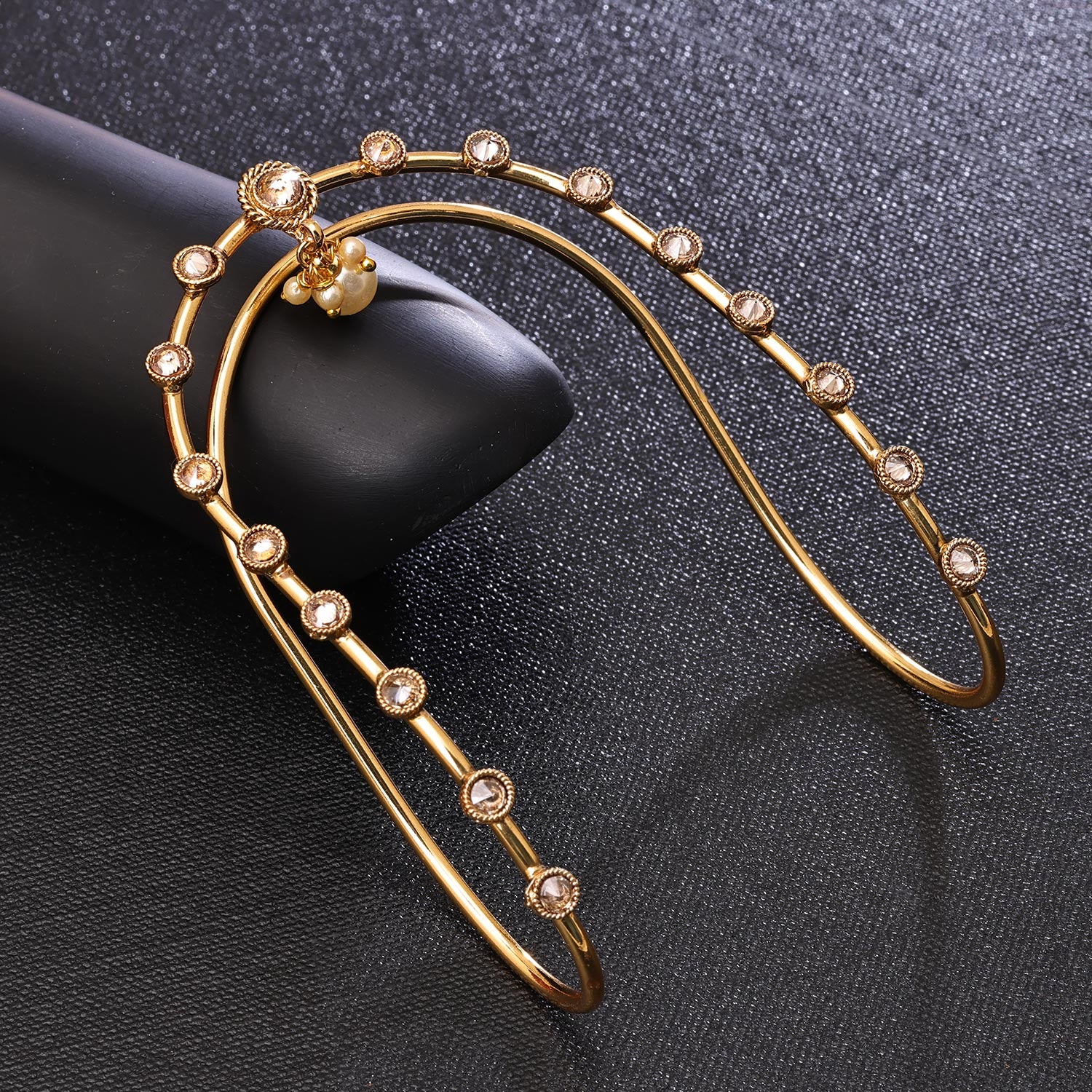 Sukkhi Delightful Golden Gold Plated Kundan Bajuband for Women