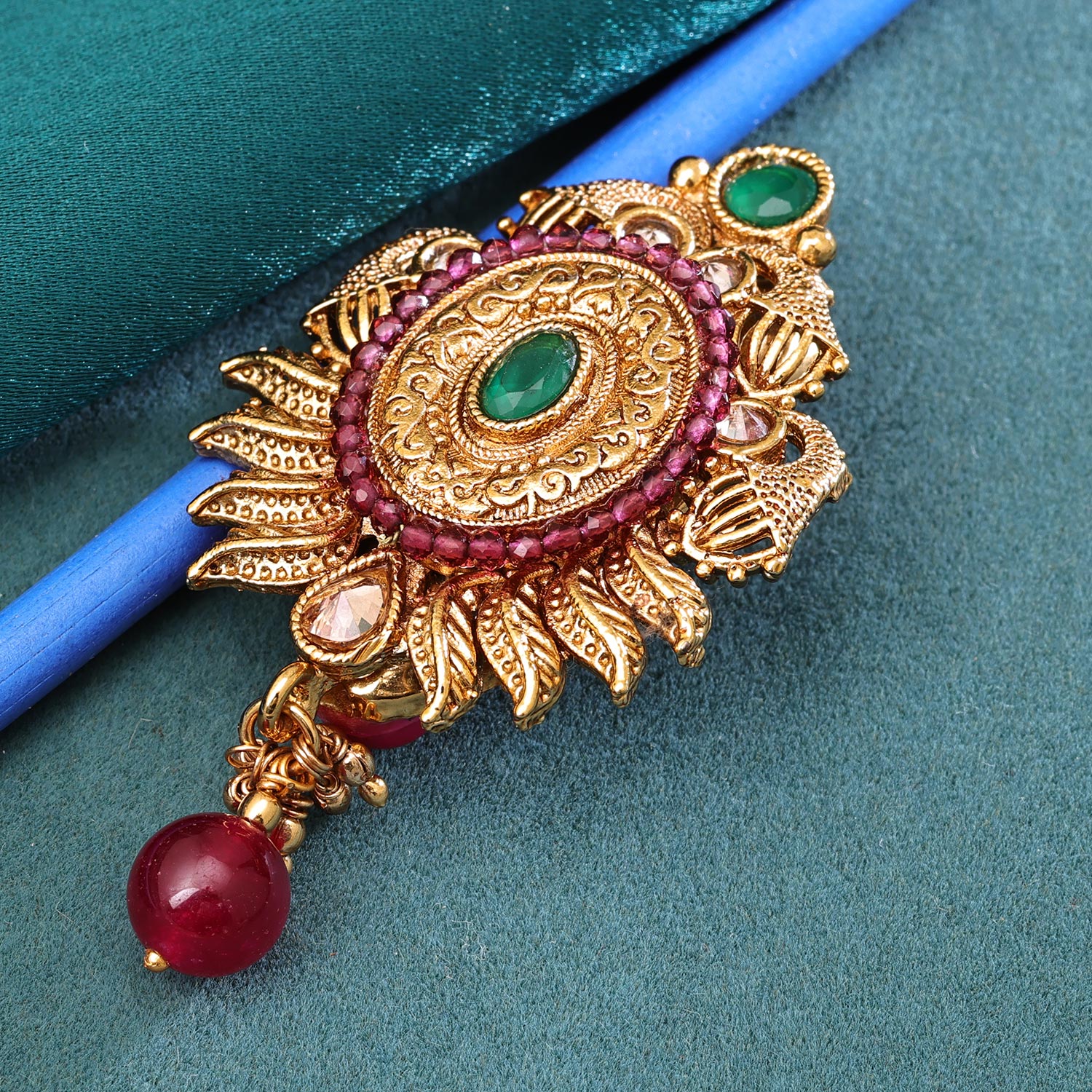 Sukkhi Spectacular Golden Gold Plated Pearl Brooch for Women