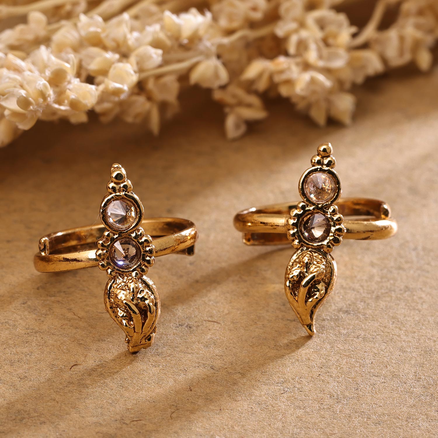 Sukkhi Fancy Golden Gold Plated NA Toe Ring for Women