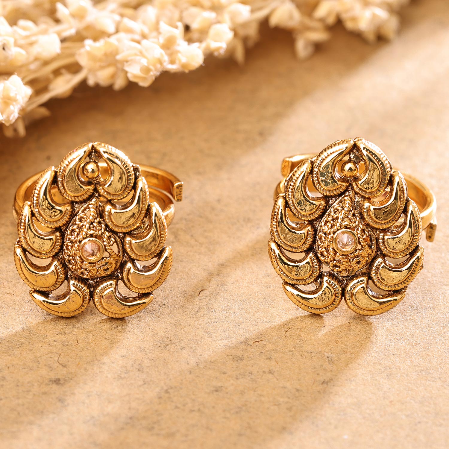 Sukkhi Delicate Golden Gold Plated Pearl Toe Ring for Women