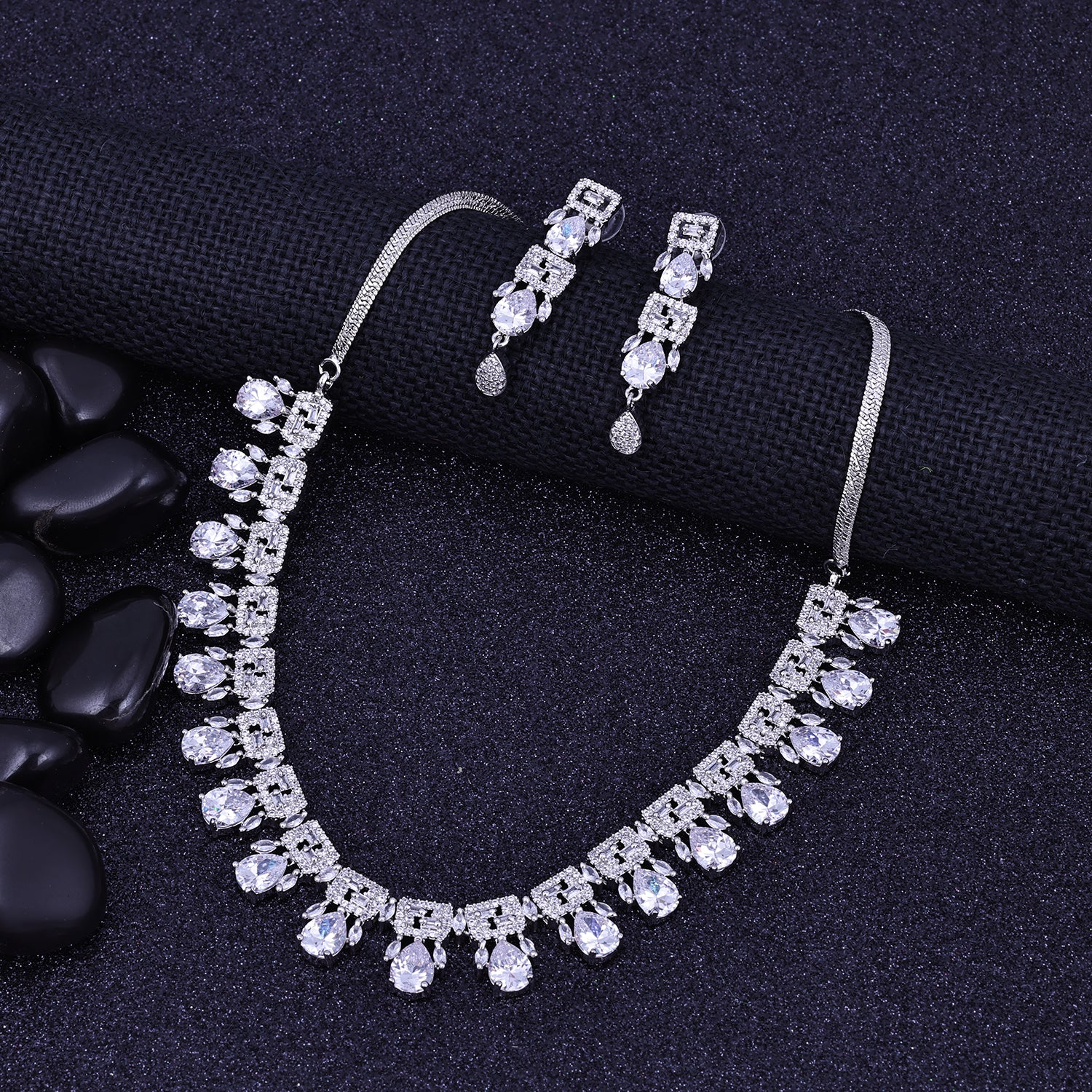 Sukkhi Luscious White Rhodium Plated Cz Choker Necklace Set For Women
