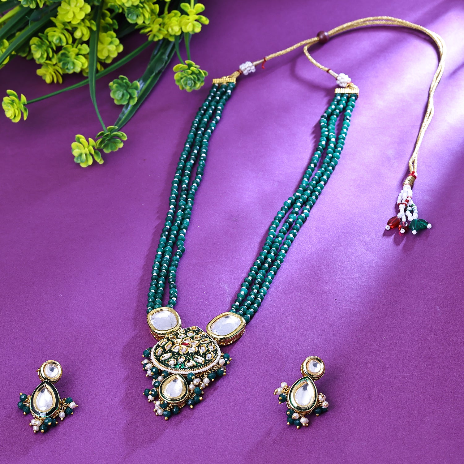 Sukkhi Pleasant Green Kundan Gold Plated Traditional Necklace Set for Women