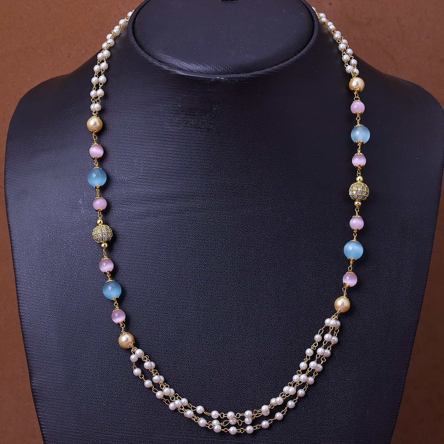 Sukkhi Appealing Golden Color Stone Gold Plated Collar Necklace for Women