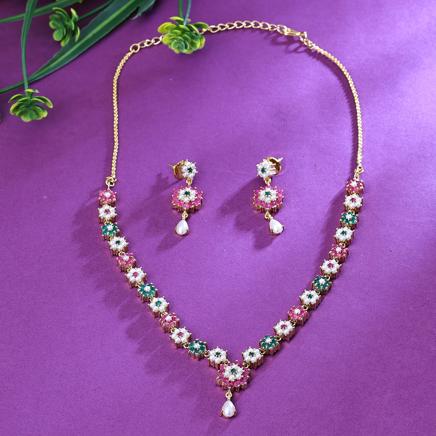 Sukkhi Flashy Multicolor Kundan Gold Plated Traditional Necklace Set for Women