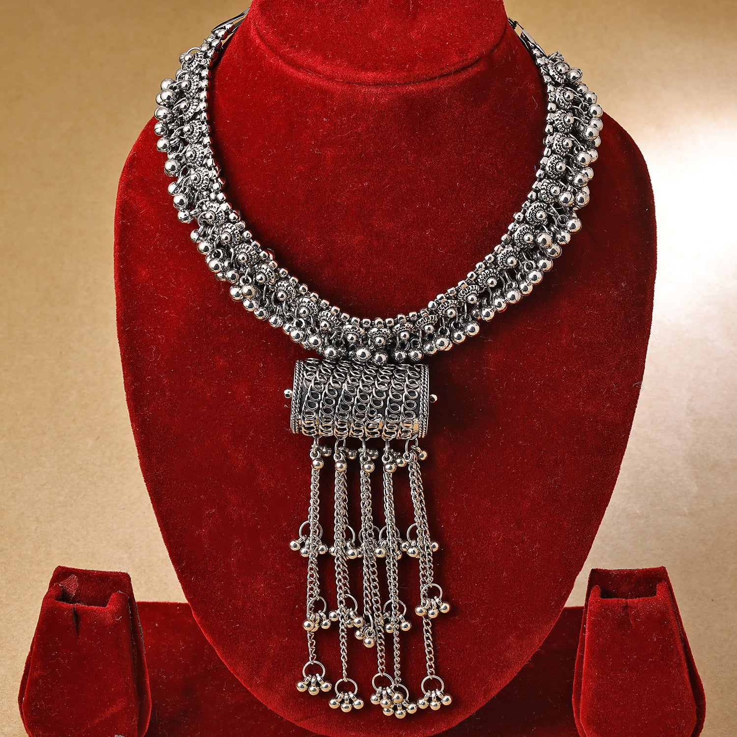 Sukkhi Beguiling Oxidised Necklace Set For Women