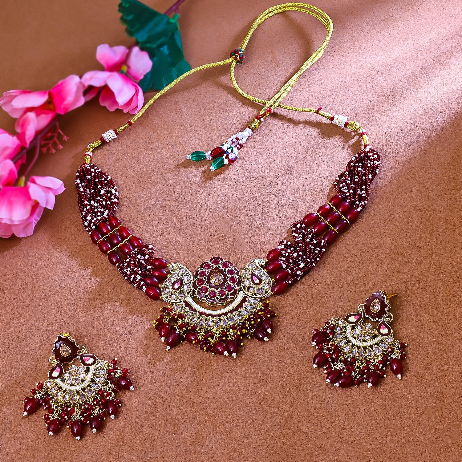 Sukkhi Gleaming Gold Plated Necklace Set For Women