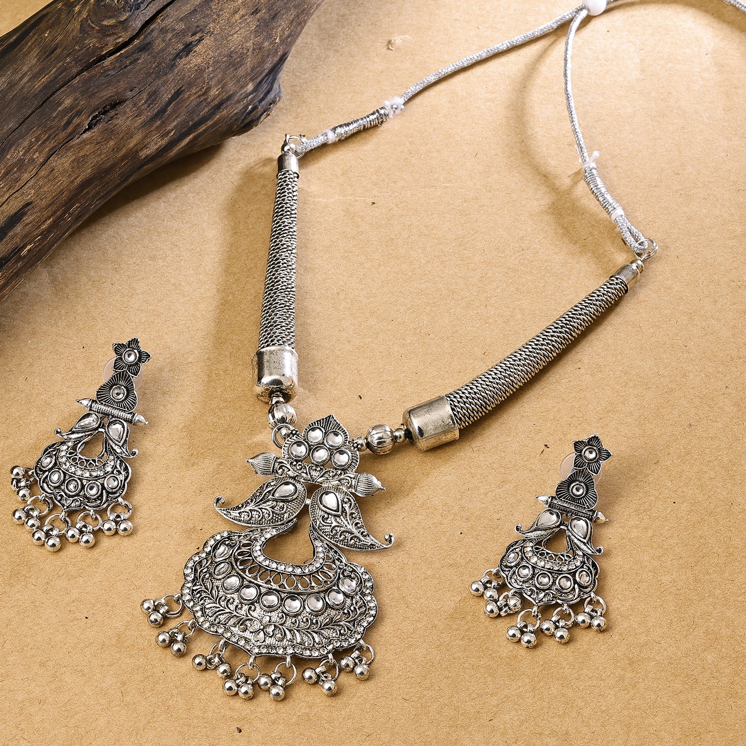 Sukkhi Exclusive Oxidised Necklace Set For Women