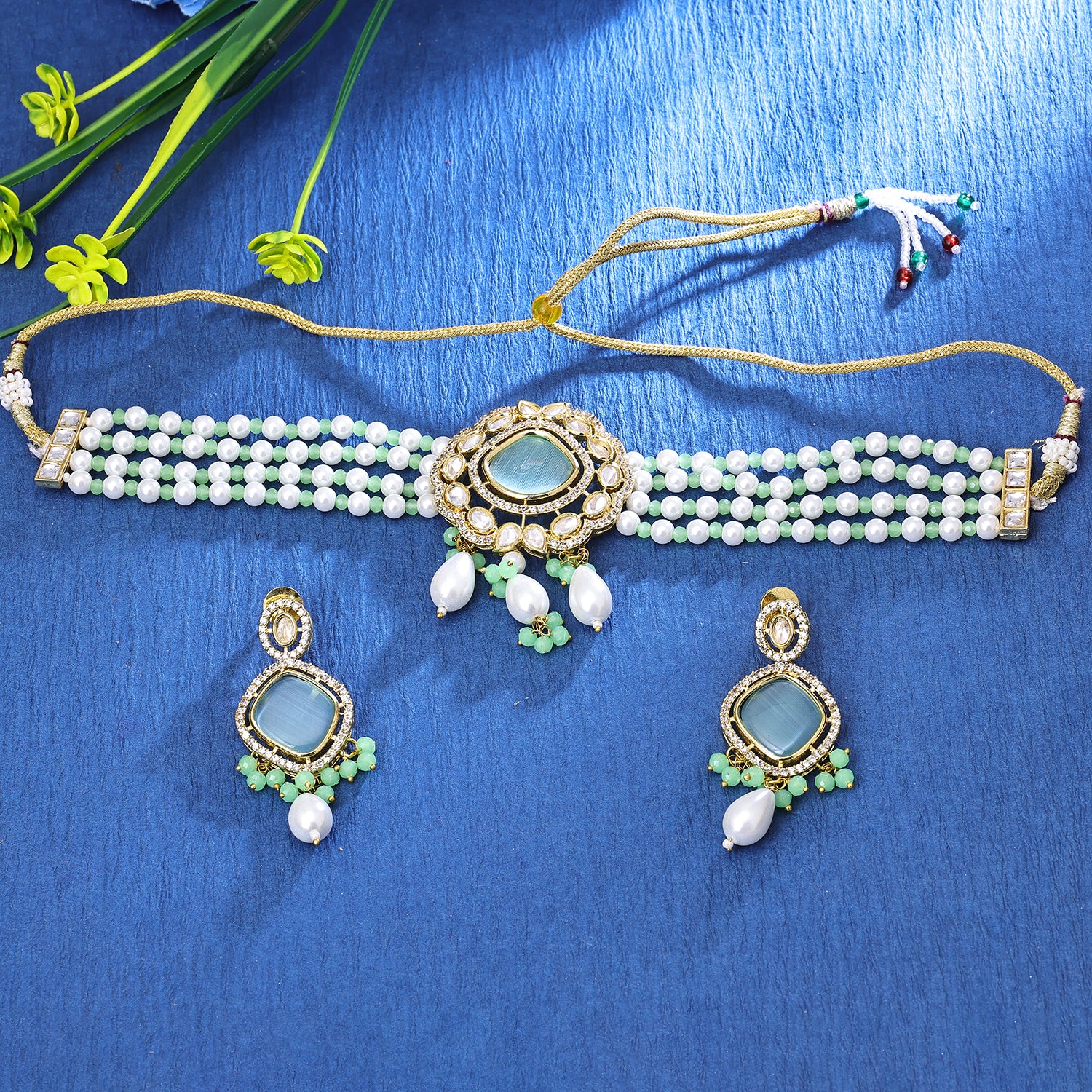 Sukkhi Adorable Gold Plated Choker Necklace Set For Women