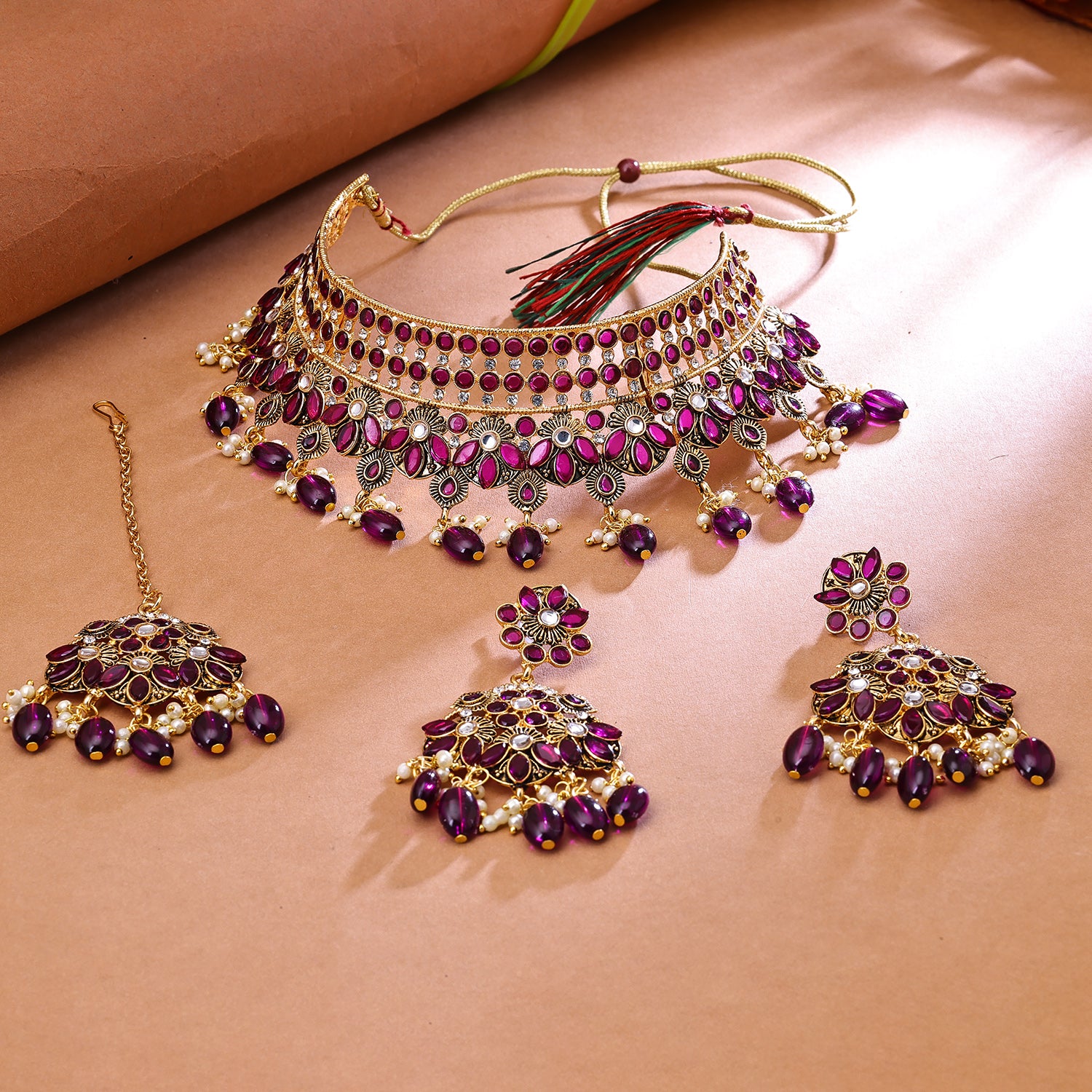 Sukkhi Dazzling Gold Plated Choker Necklace Set For Women
