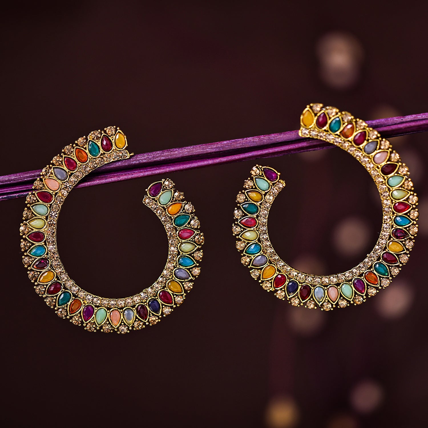 Sukkhi Magnificent Gold Plated Stud Earring For Women