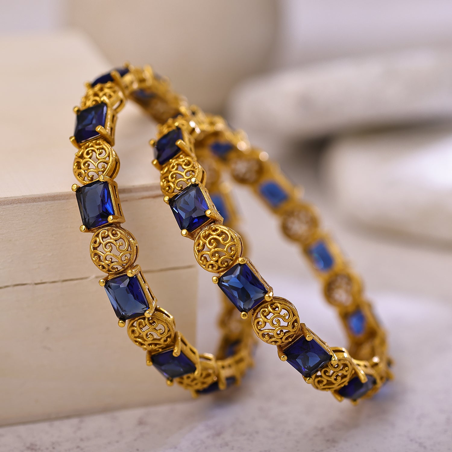 Sukkhi Glossy Gold Plated Set of 2 Bangles For Women