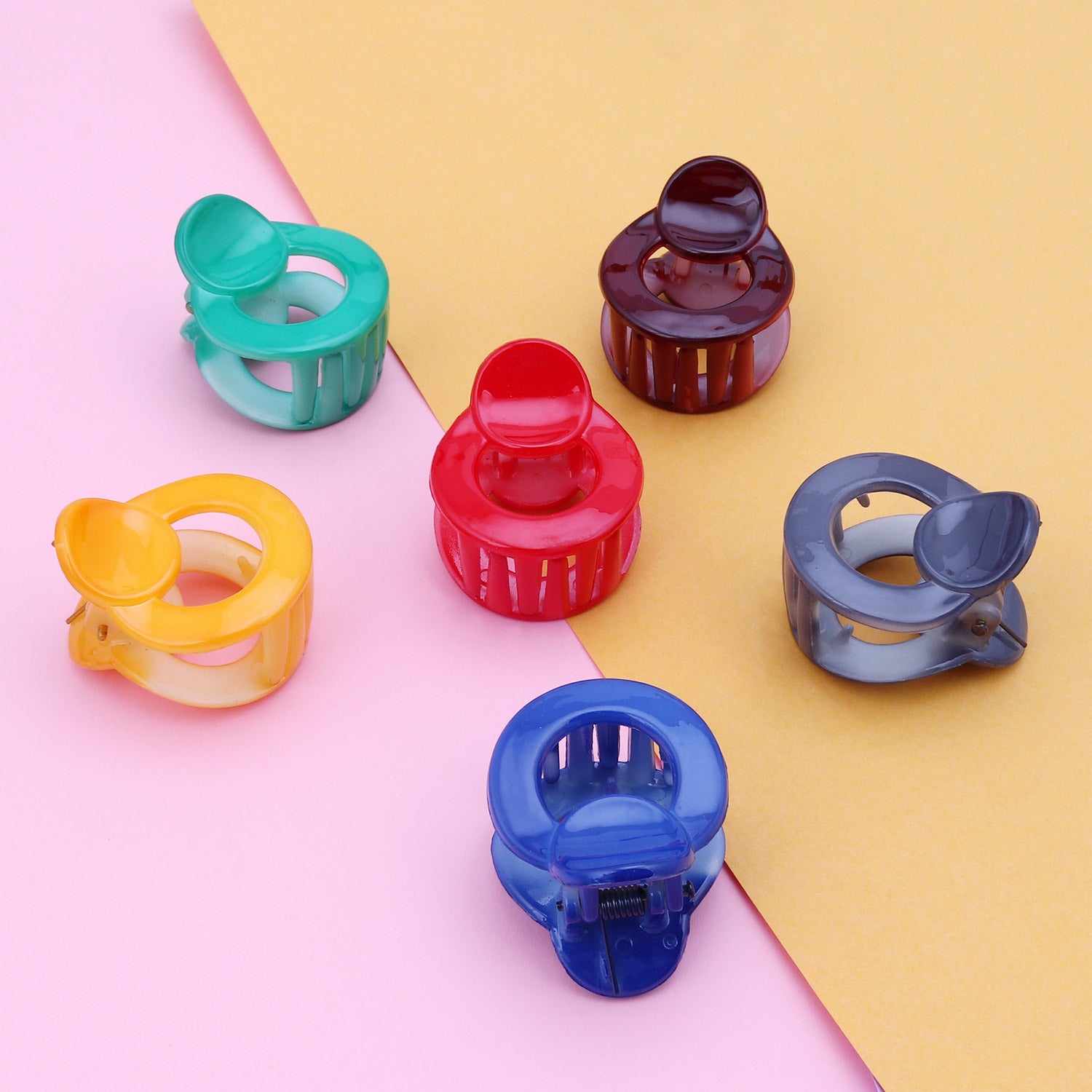 Sukkhi Classy Butterfly Hair Clip Hair Accessories for Women and Girl (Pack of 6) (Size: M)