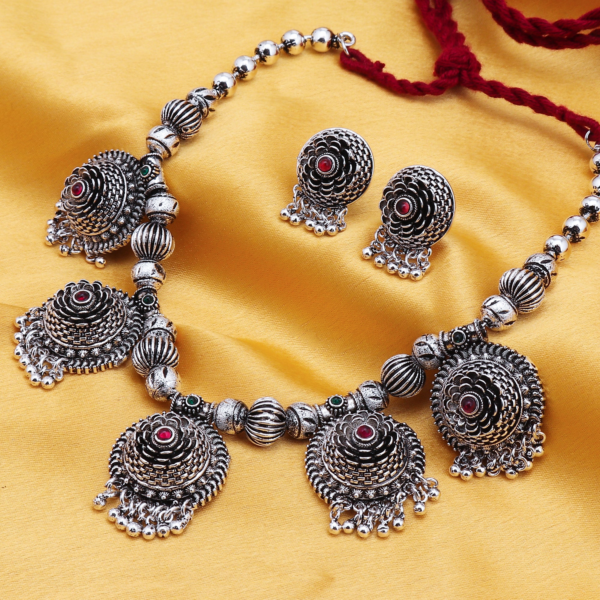 Sukkhi Dazzling Oxidised Necklace Set for Women