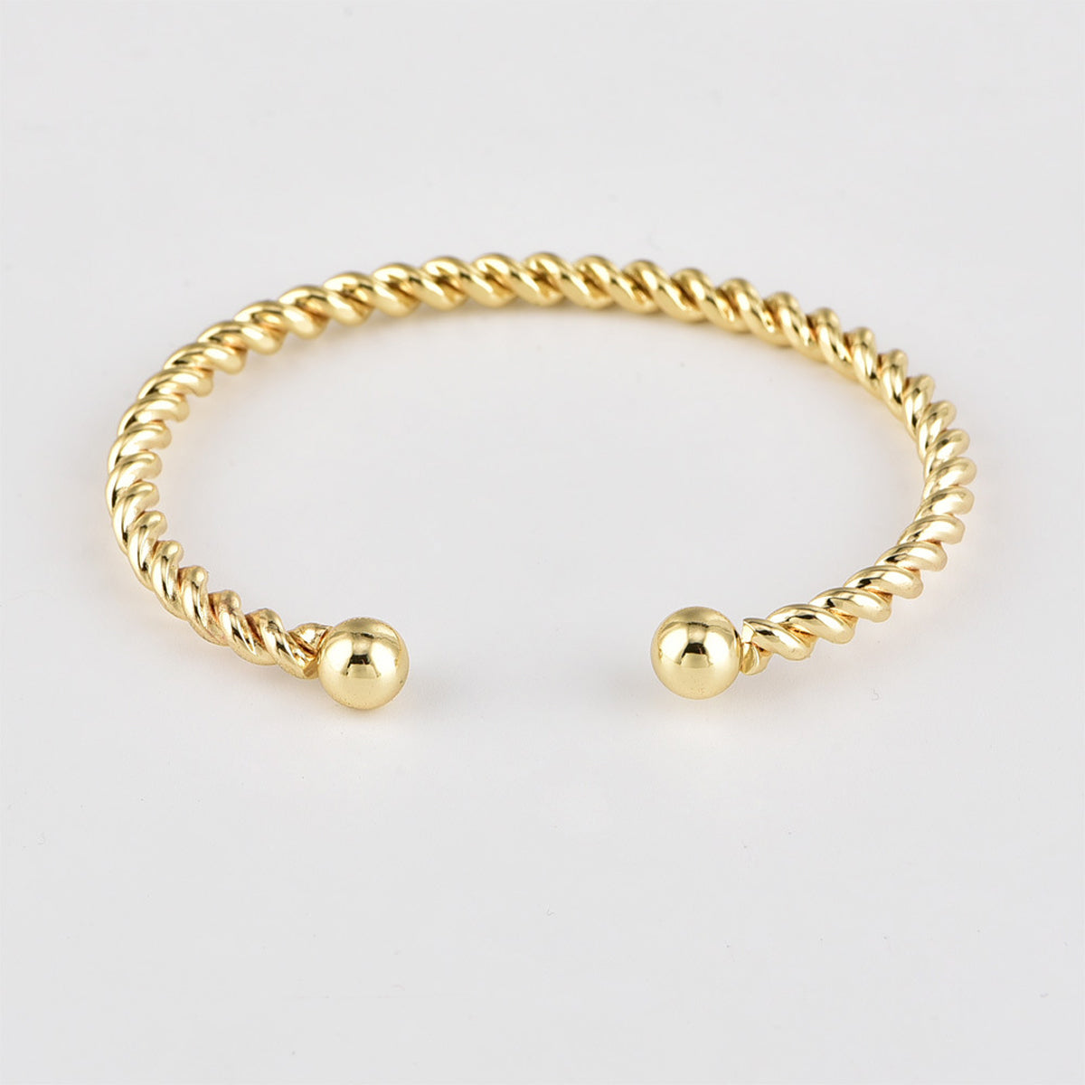 Scintillare by Sukkhi Glorious Gold Plated Set of 4 Multilayered Bracelet for Women