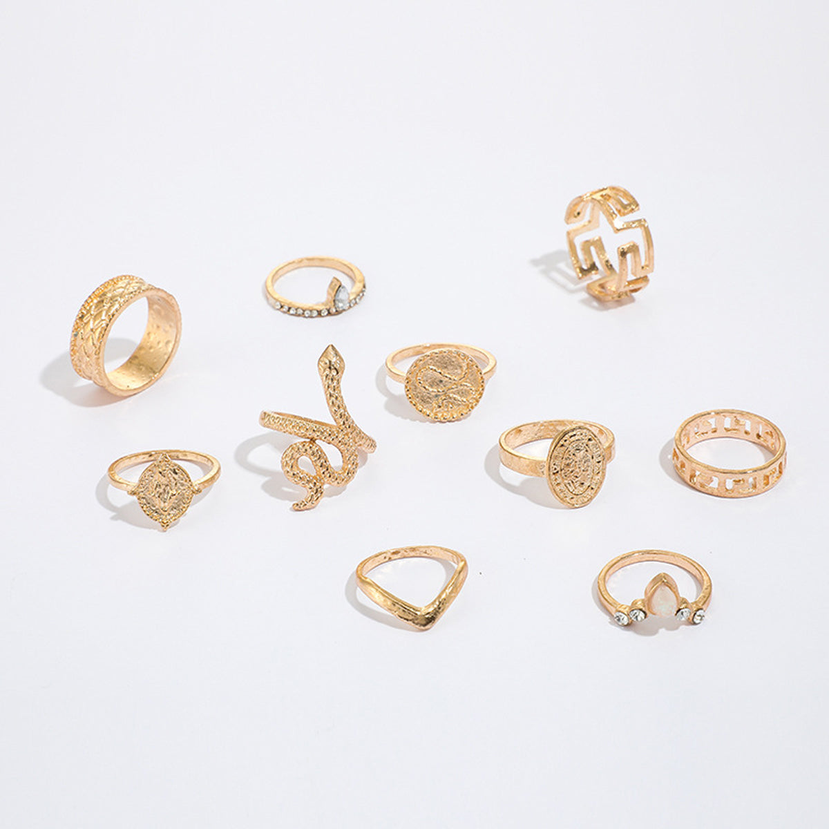 Scintillare by Sukkhi Adorable Gold Plated Rings Combo for Women
