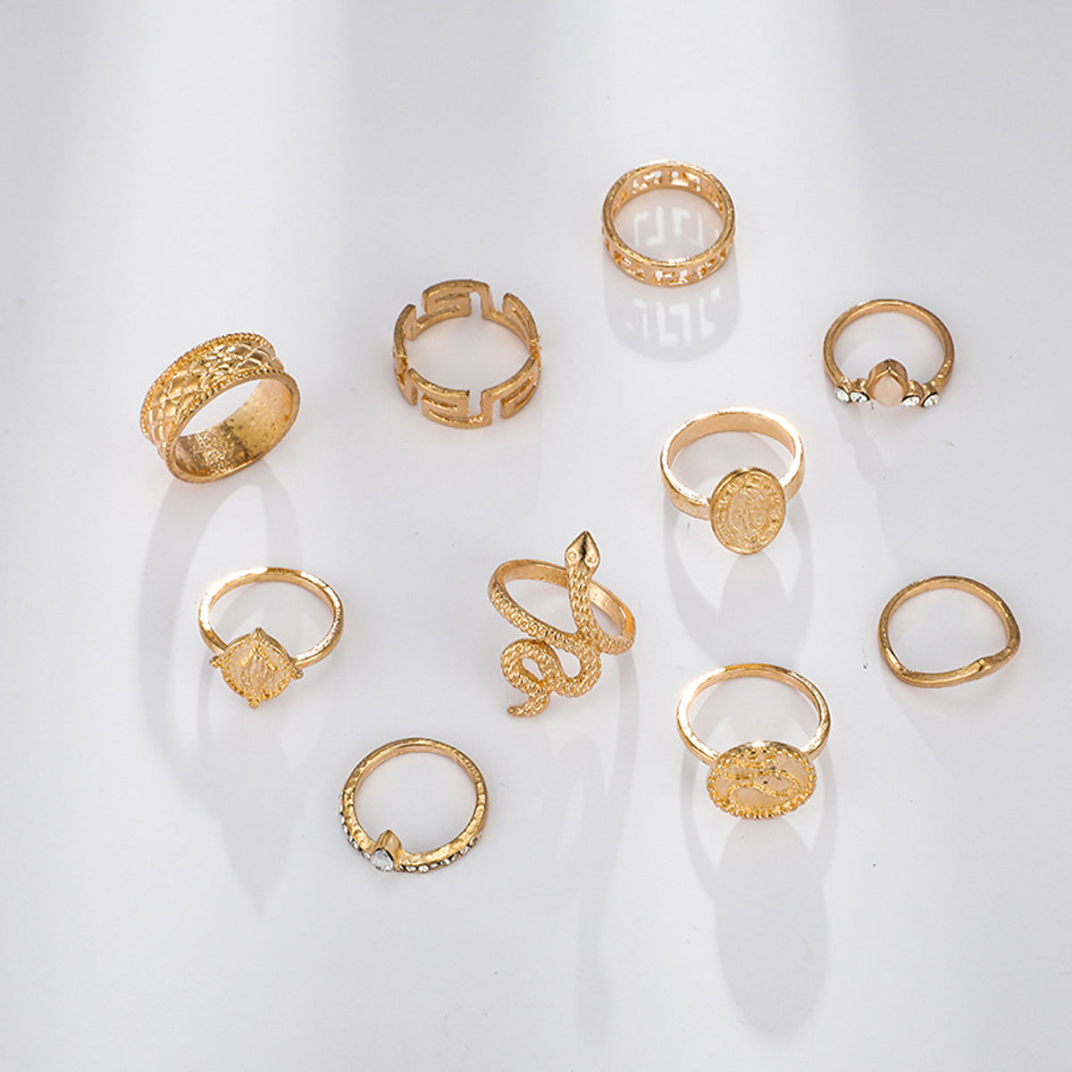 Scintillare by Sukkhi Adorable Gold Plated Rings Combo for Women