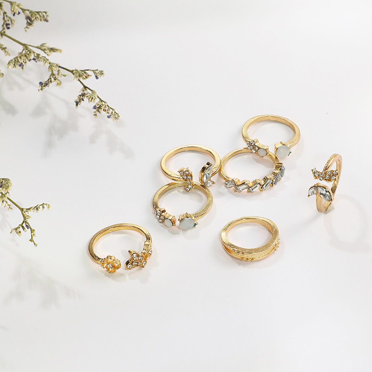 Scintillare by Sukkhi Glimmery Gold Plated Rings Combo for Women