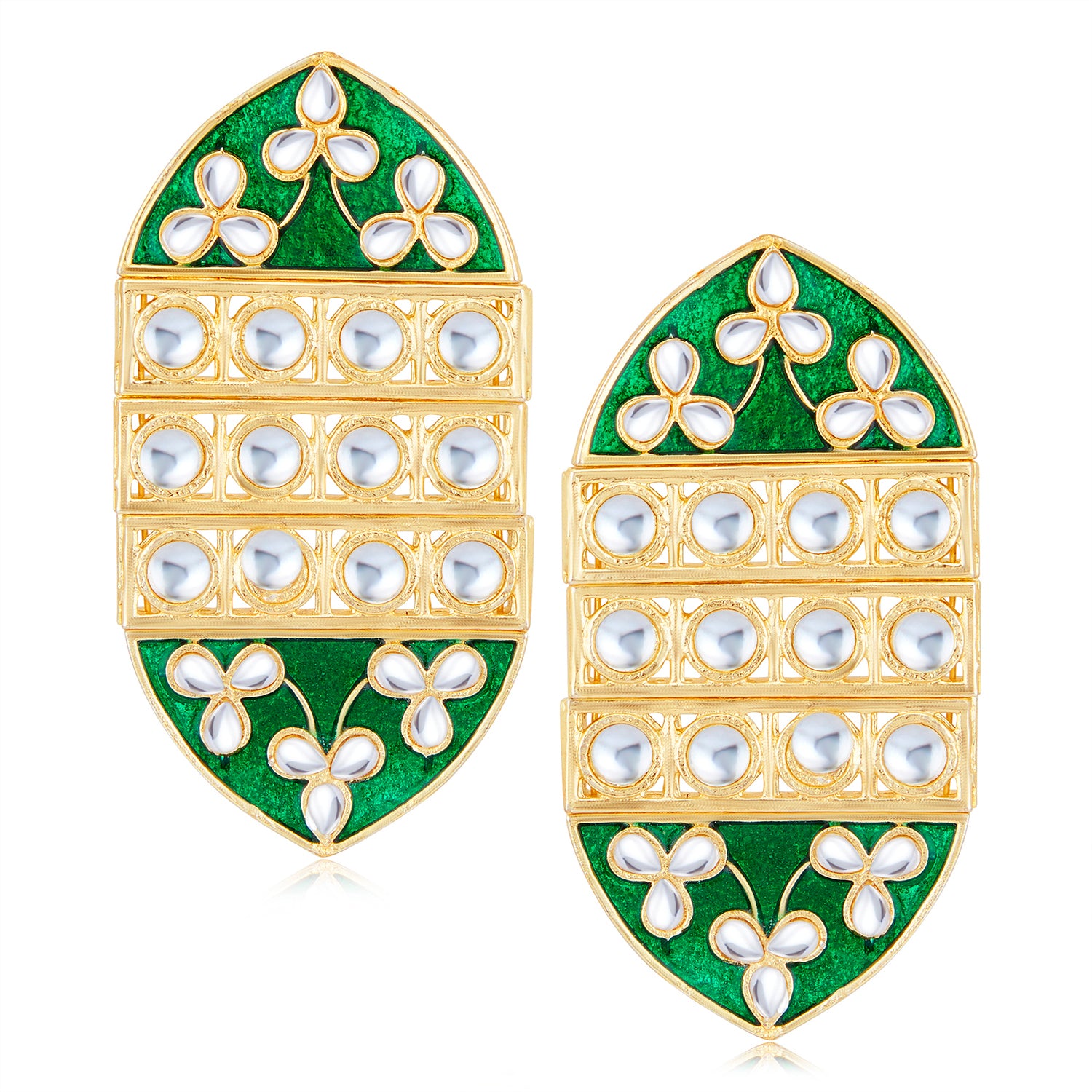 Sukkhi Delightful Gold Plated Kundan Stud Earring Set Worn By Karisma Kapoor