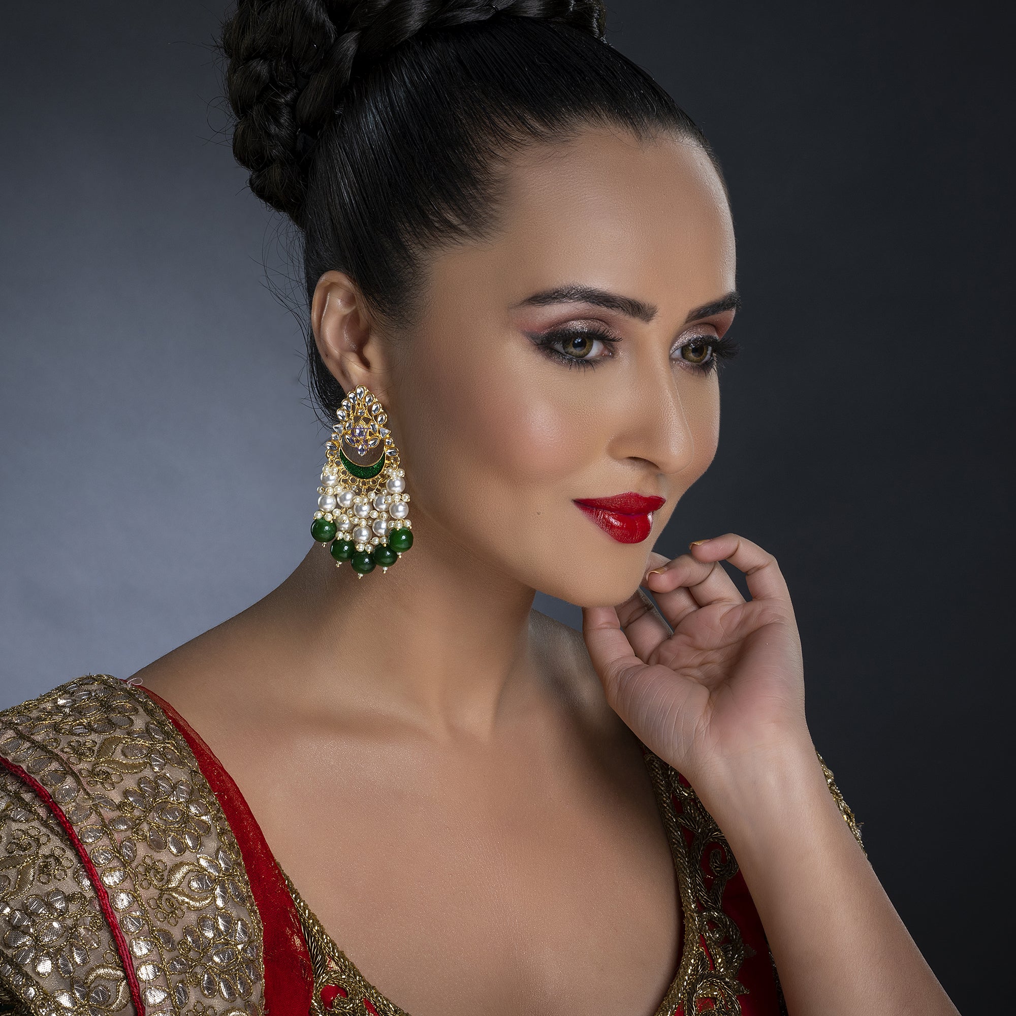 Sukkhi Equisite Kundan Gold Plated Pearl Chandelier Earring Set Worn By Karisma Kapoor