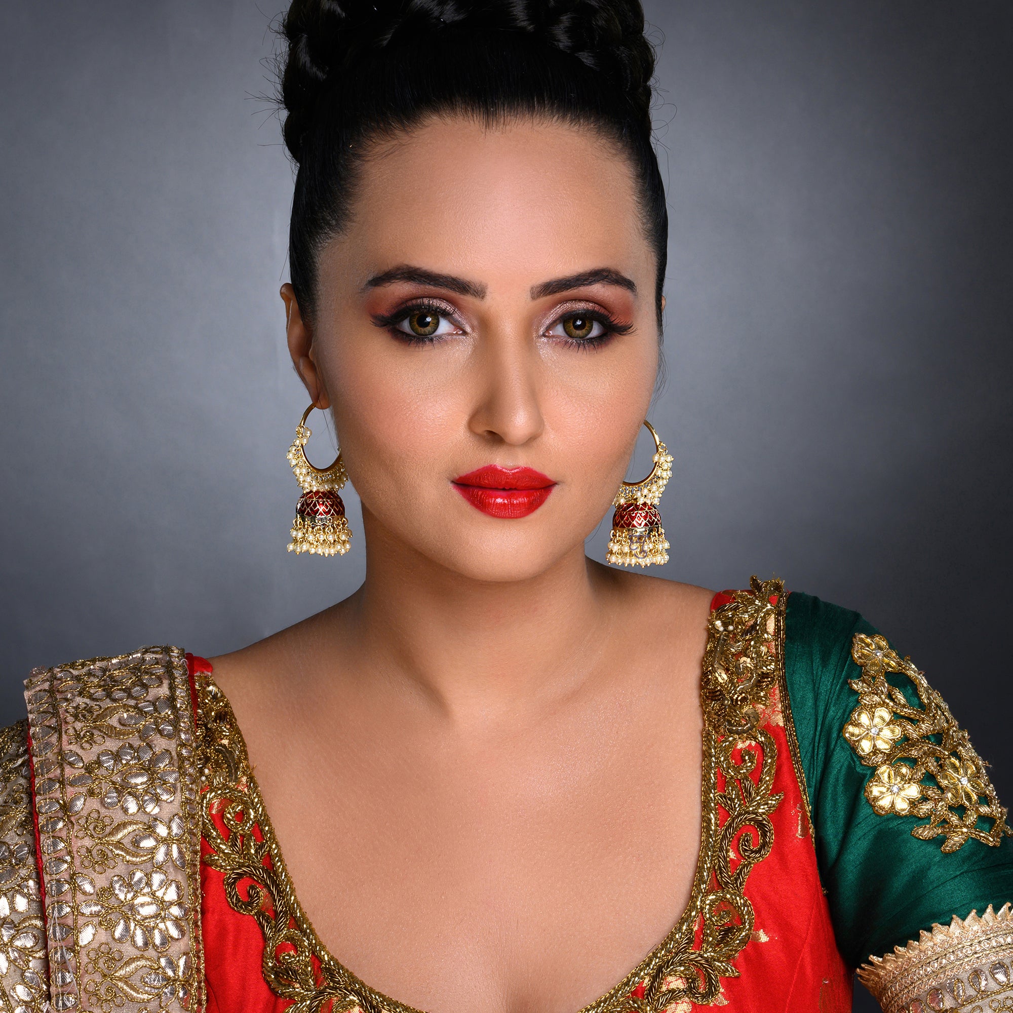 Sukkhi Charming Pearl Gold Plated Meenakari Jhumki Earring Set Worn By Karisma Kapoor