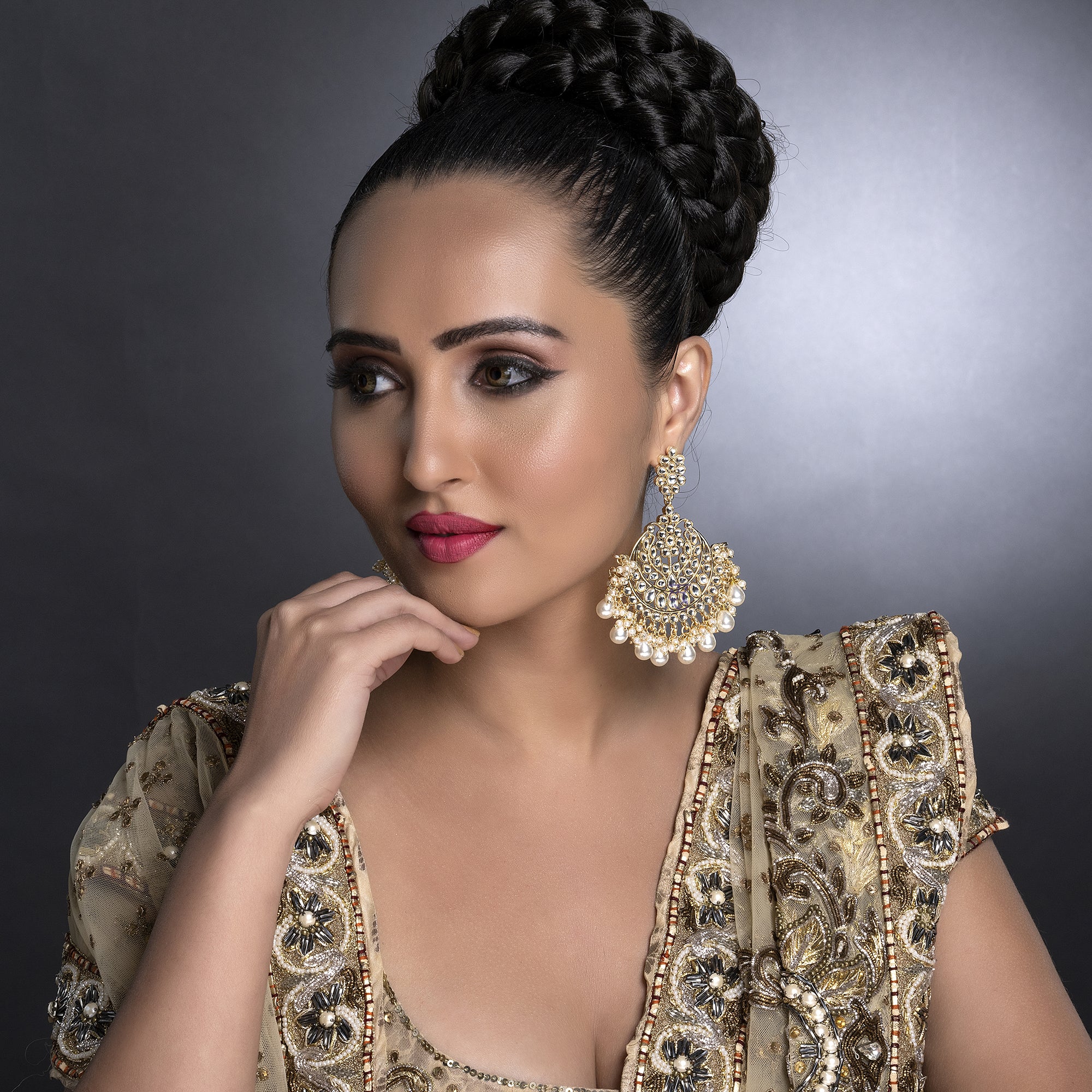 Sukkhi Artistically Kundan Gold Plated Pearl Chandelier Earring Set Worn By Karisma Kapoor