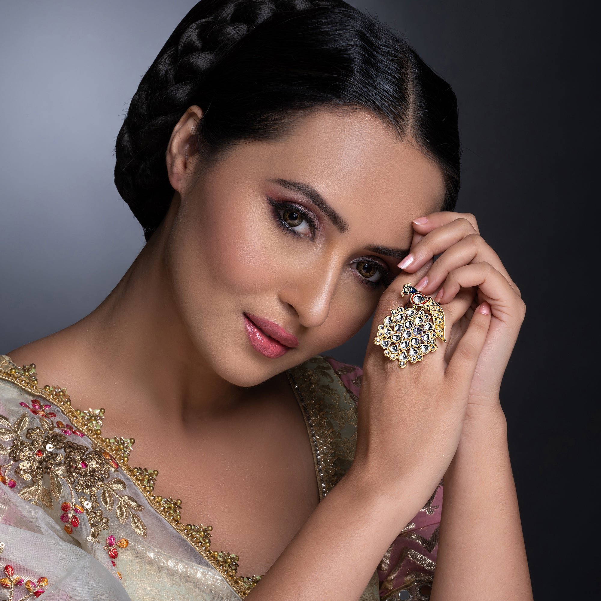 Sukkhi Spectacular Kundan Gold Plated Meenakari Ring Worn By Karisma Kapoor