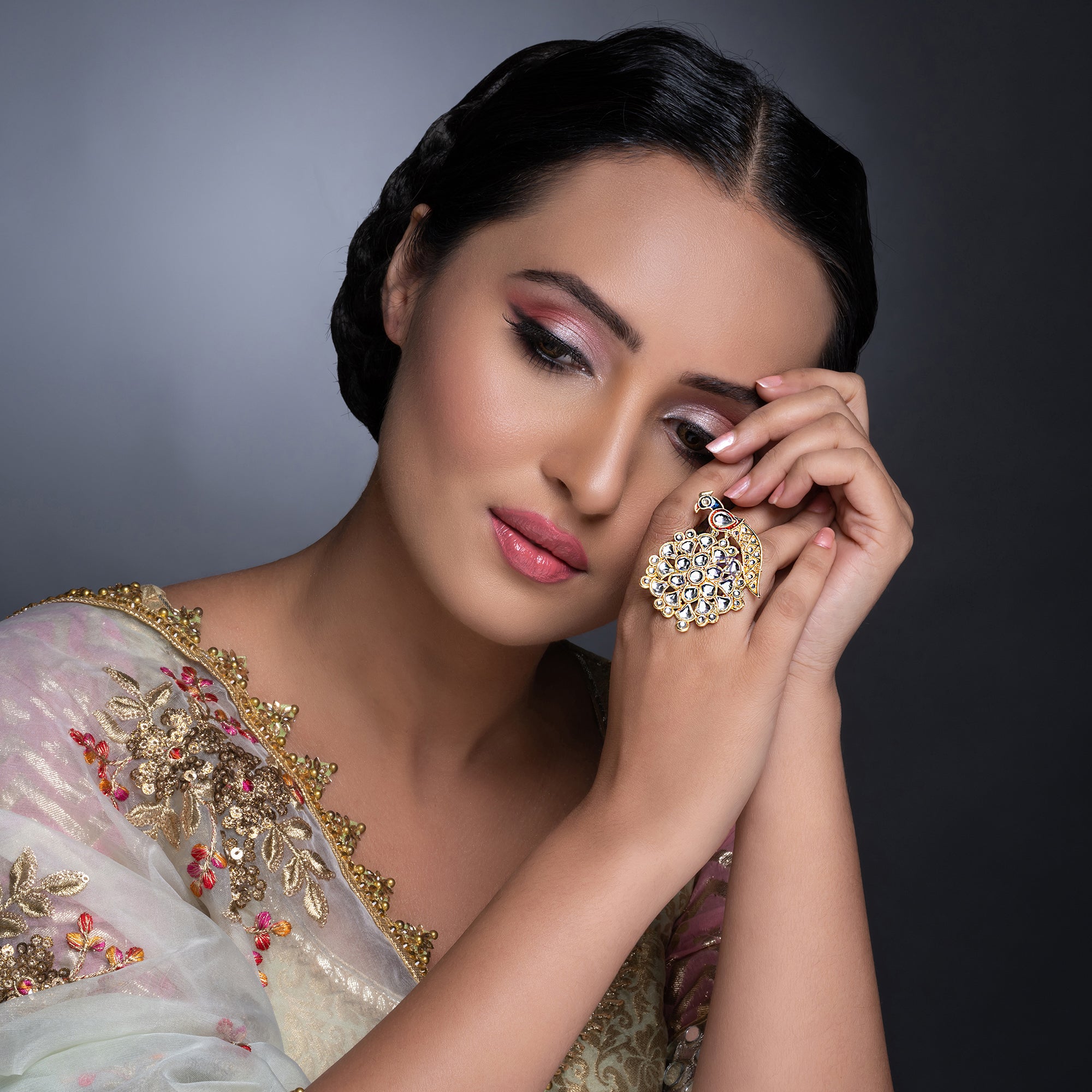 Sukkhi Spectacular Kundan Gold Plated Meenakari Ring Worn By Karisma Kapoor