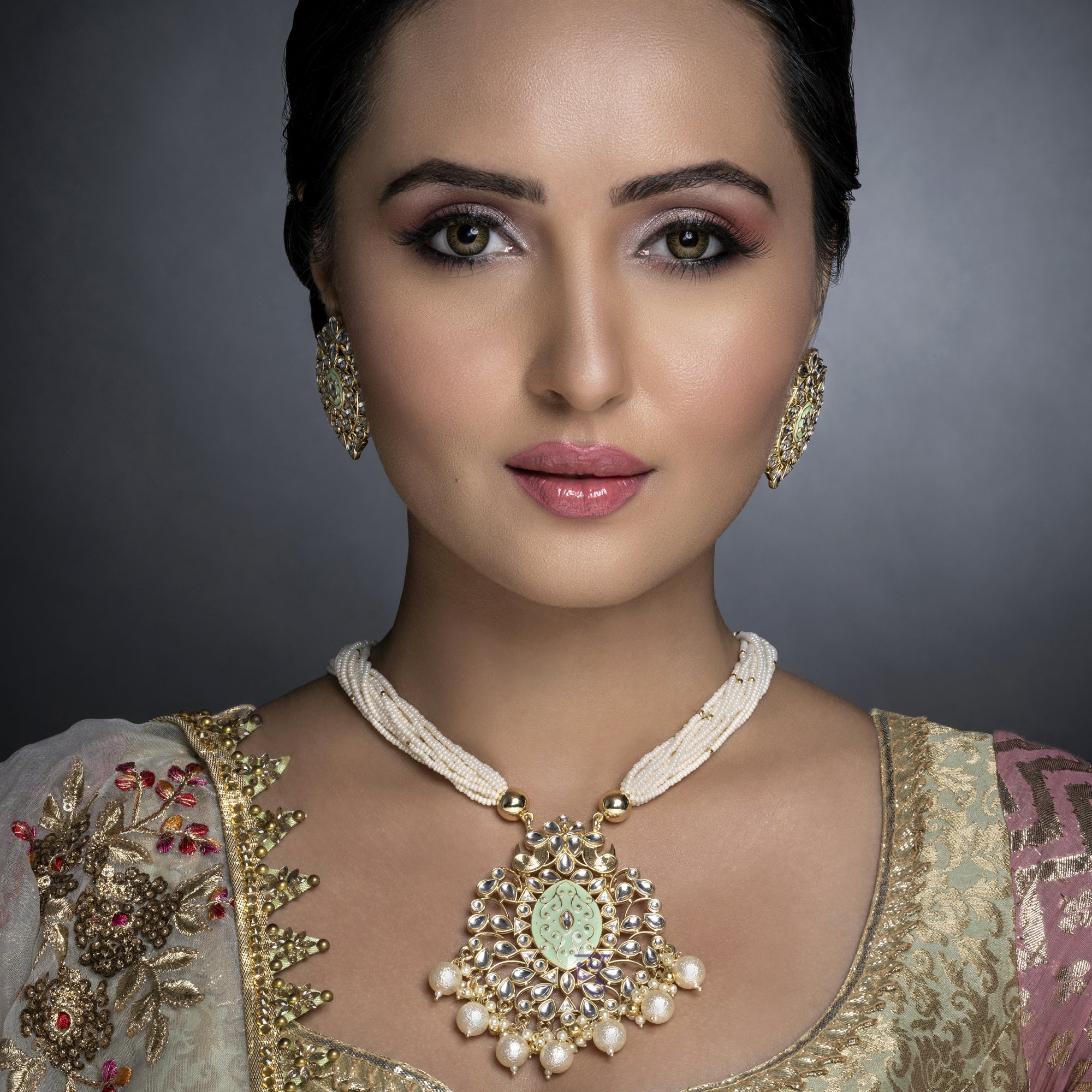 Sukkhi Marvellous Kundan Gold Plated Pearl Mint Necklace Set Worn By Karisma Kapoor