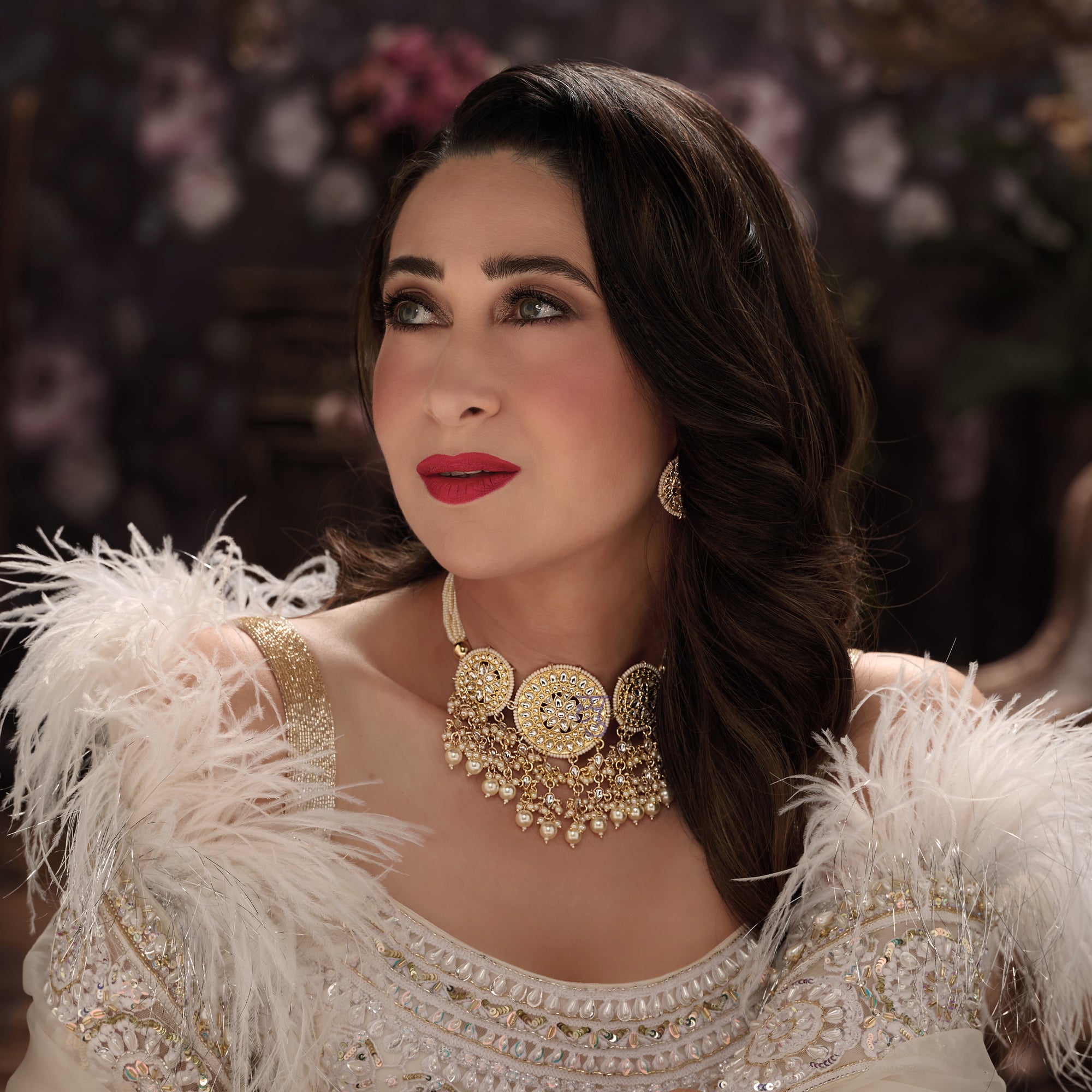 Sukkhi Modern Kundan Gold Plated Pearl Choker Necklace Set Worn By Karisma Kapoor