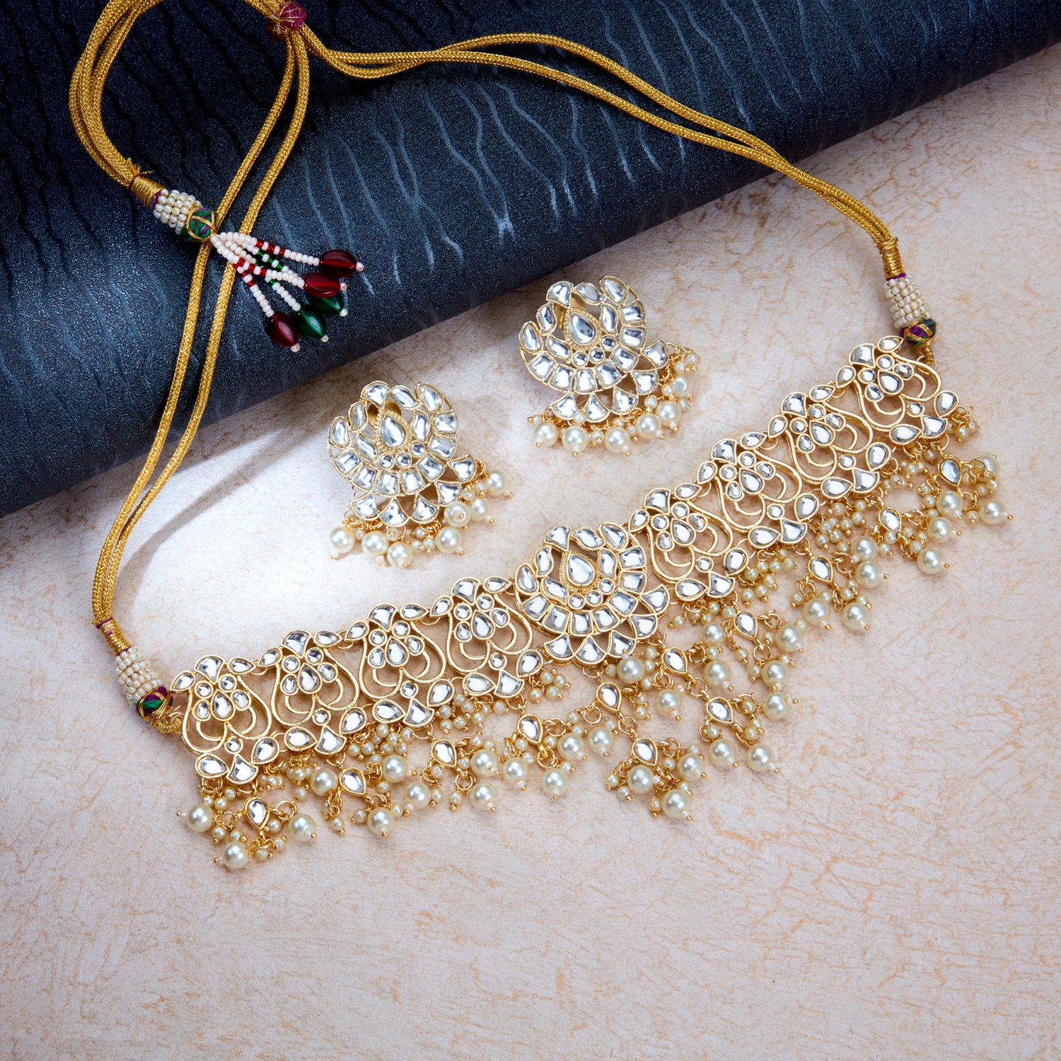 Sukkhi Exotic Gold Plated Kundan & Pearl Choker Necklace Set Worn By Karisma Kapoor