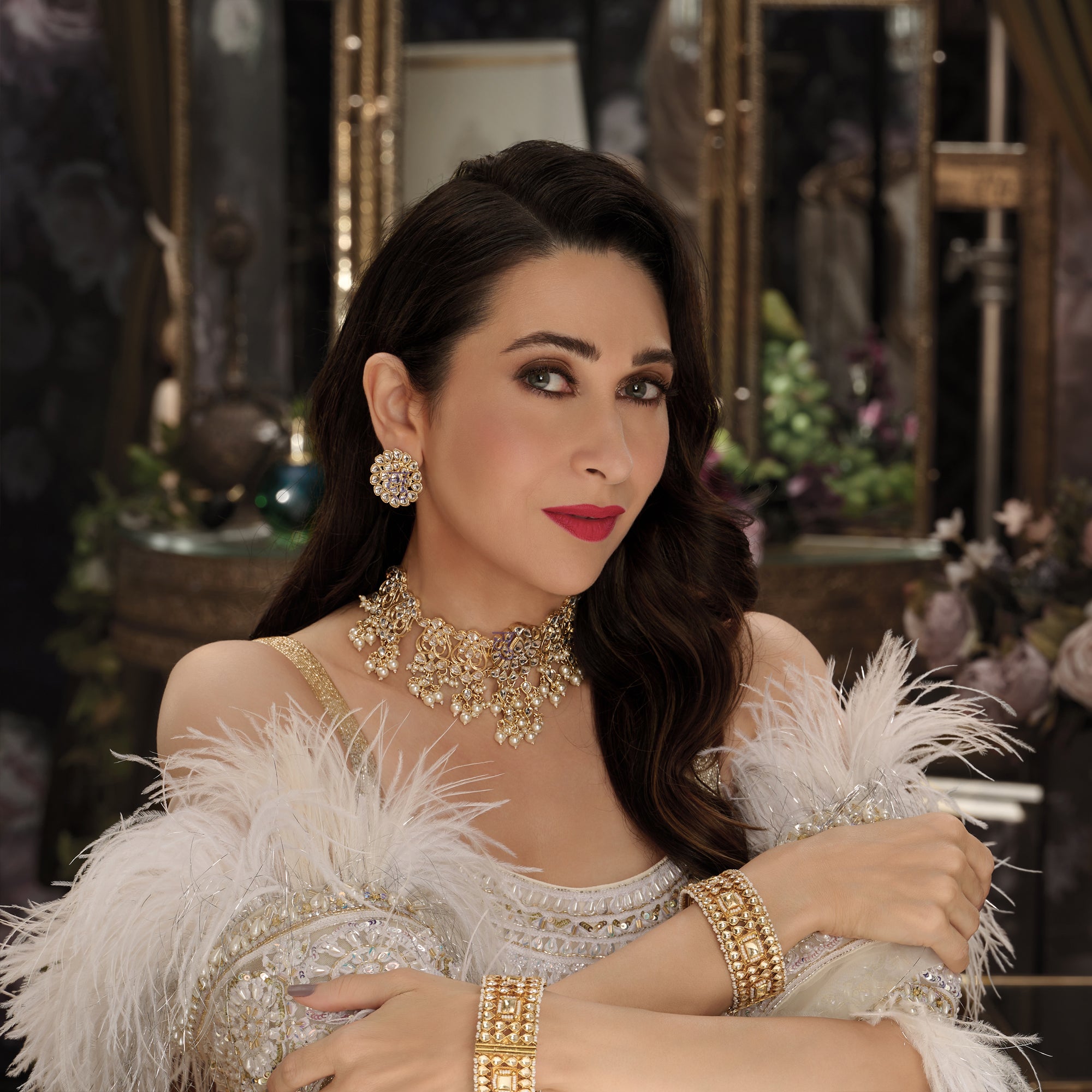 Sukkhi Exotic Gold Plated Kundan & Pearl Choker Necklace Set Worn By Karisma Kapoor