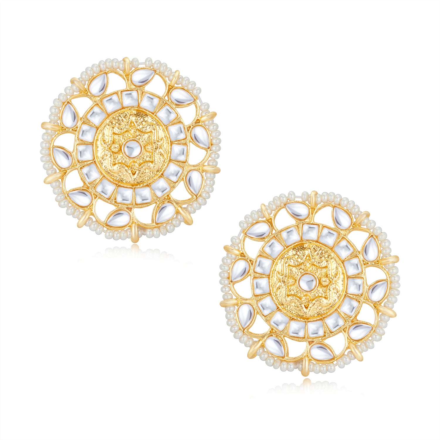 Sukkhi Shimmering Kundan Gold Plated Pearl Choker Necklace Set Worn By Karisma Kapoor